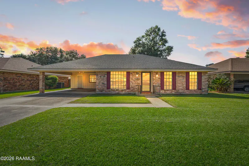 105 Briarwood Drive — photo
