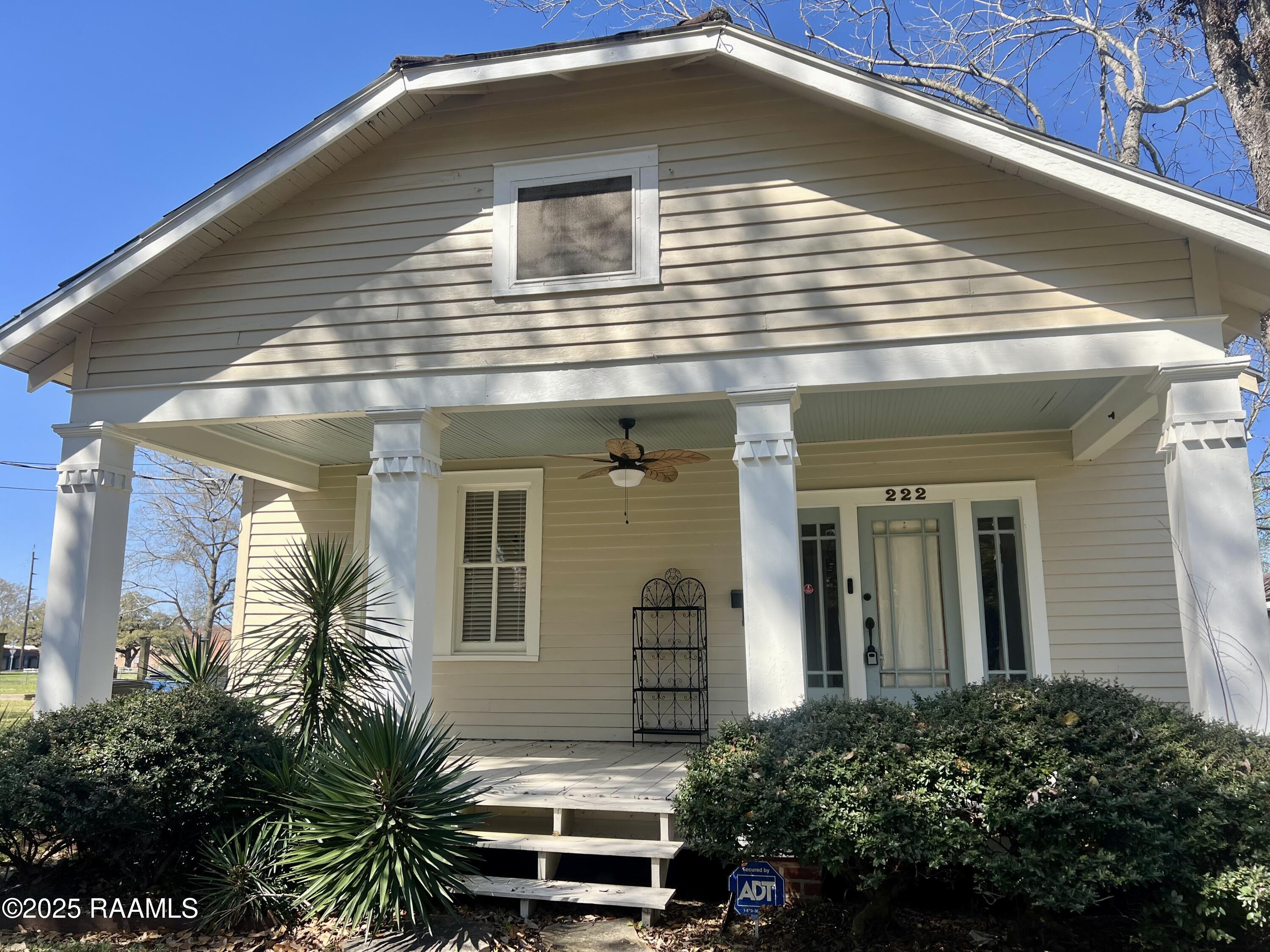 222 S Washington Street — photo
