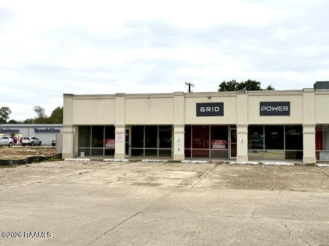 3212 Johnston Street — photo