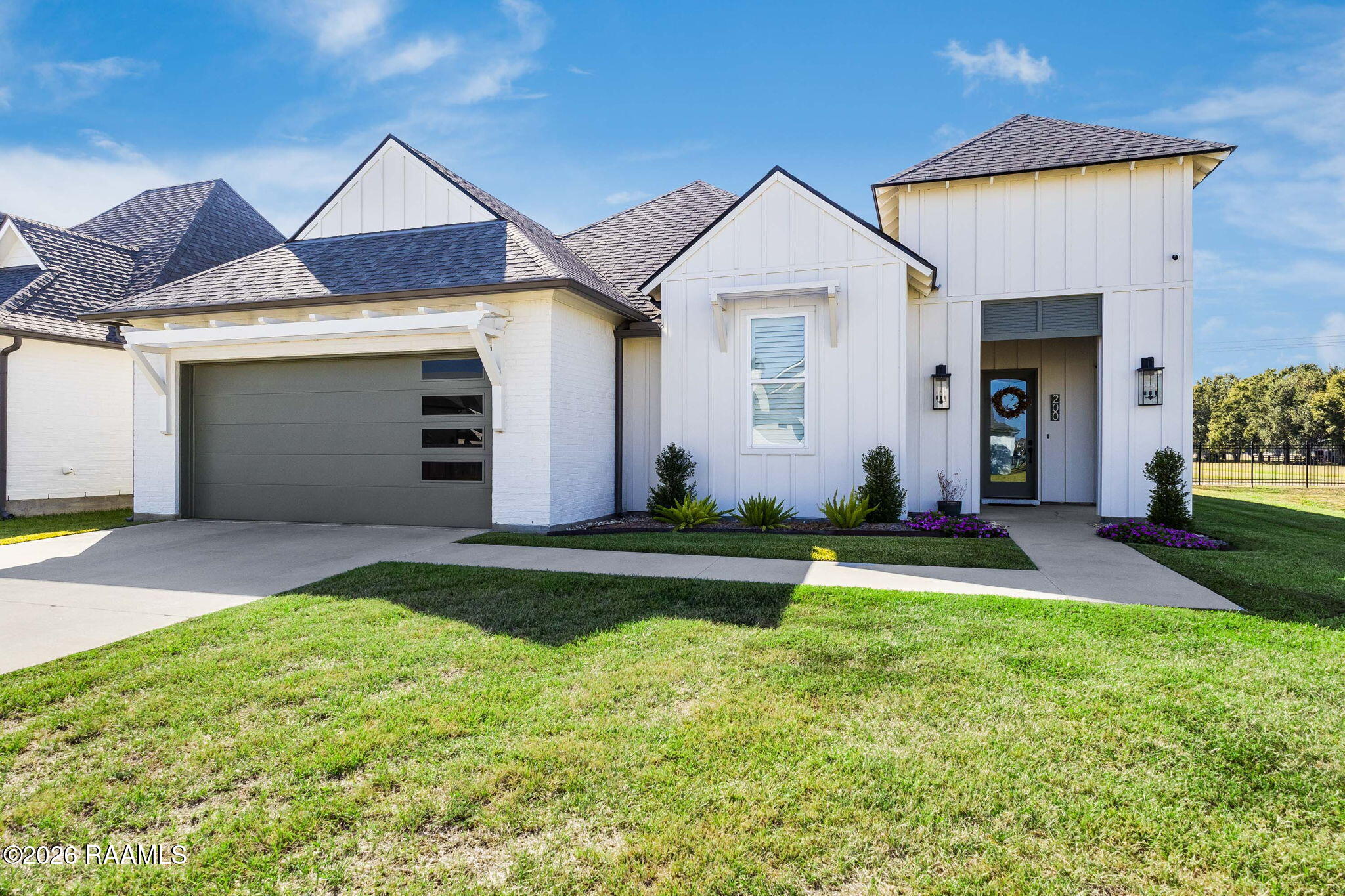200 Sunshine Rise Drive — photo