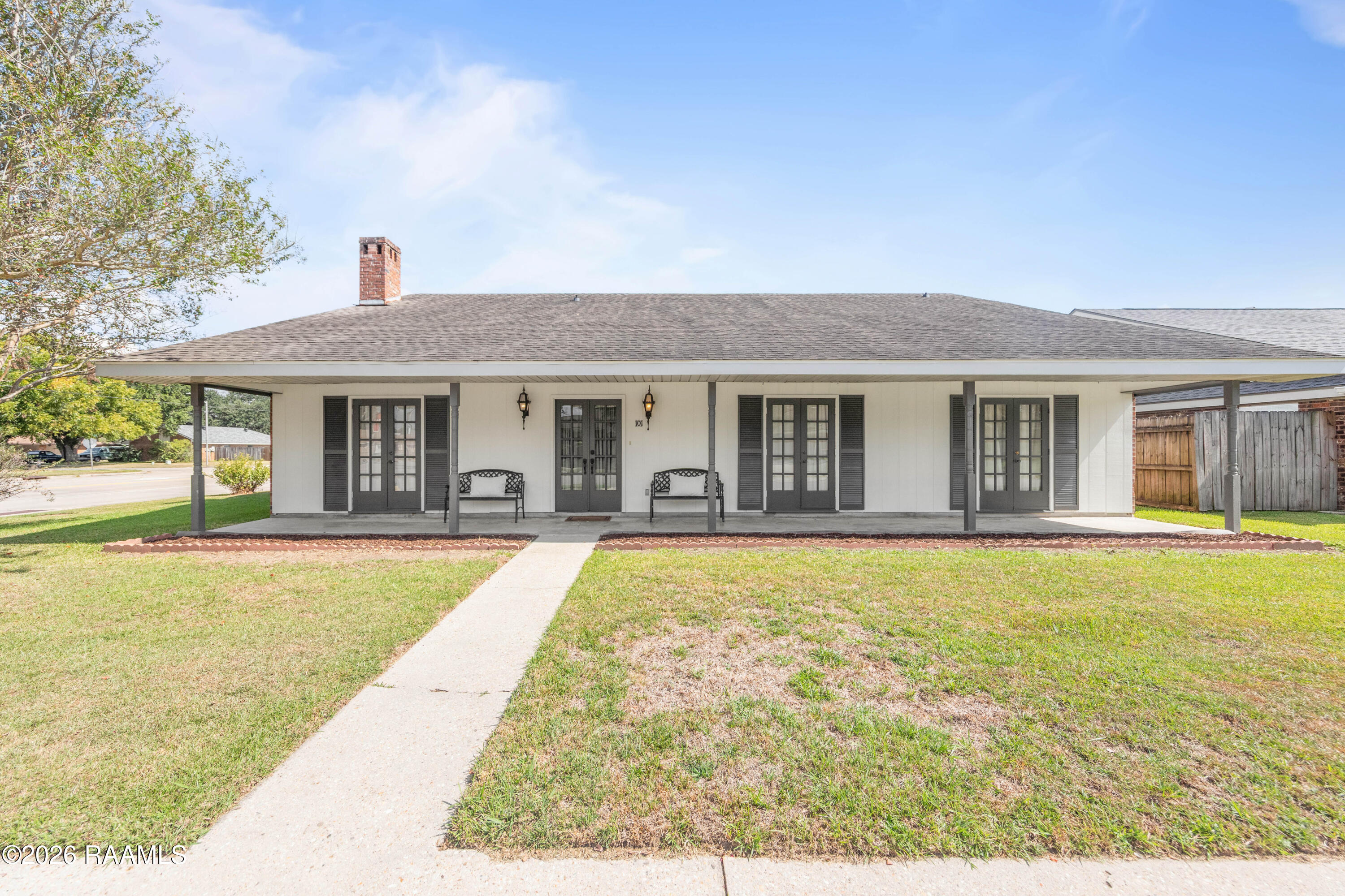 101 Great Plains Drive — photo