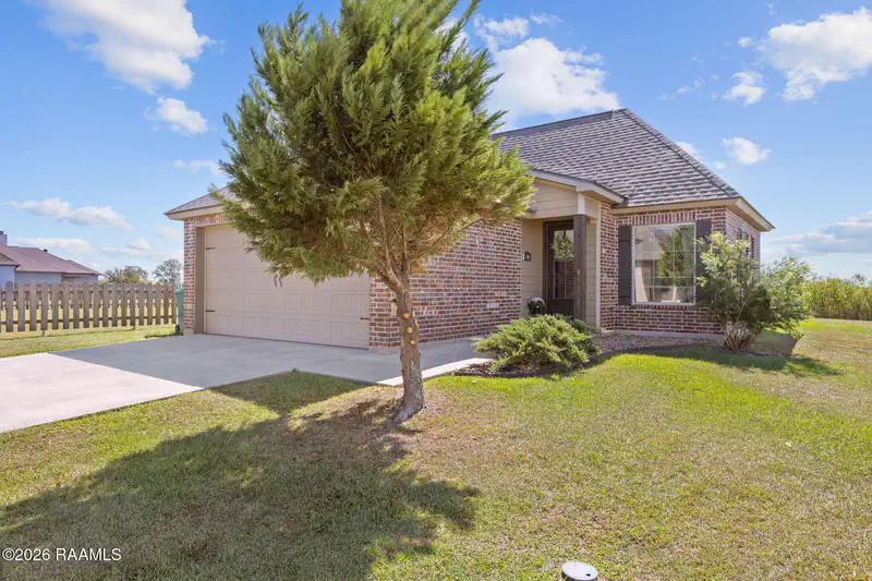 500 Highland View Drive — photo