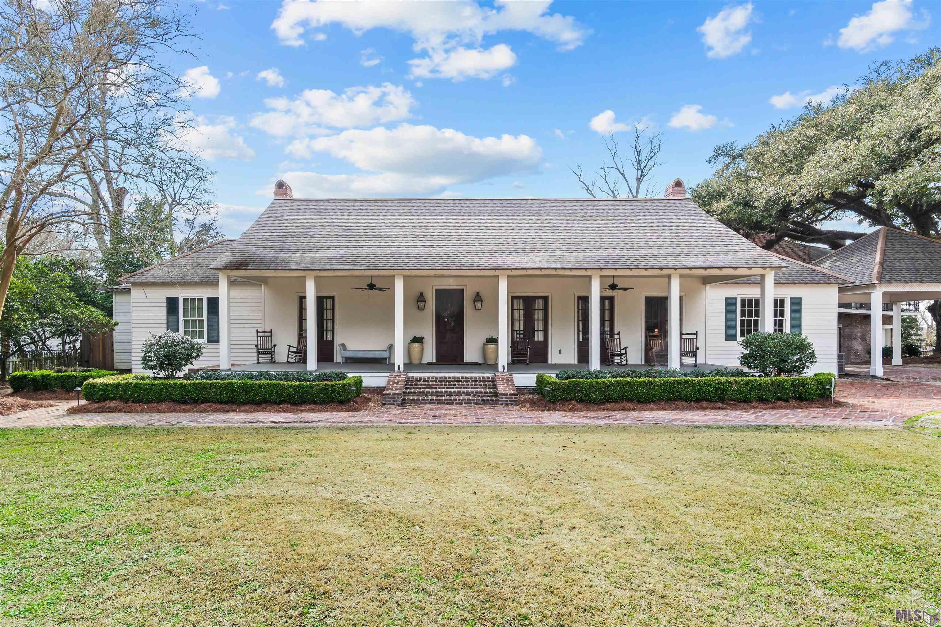 6222 Highland Road, Baton Rouge, LA 70808