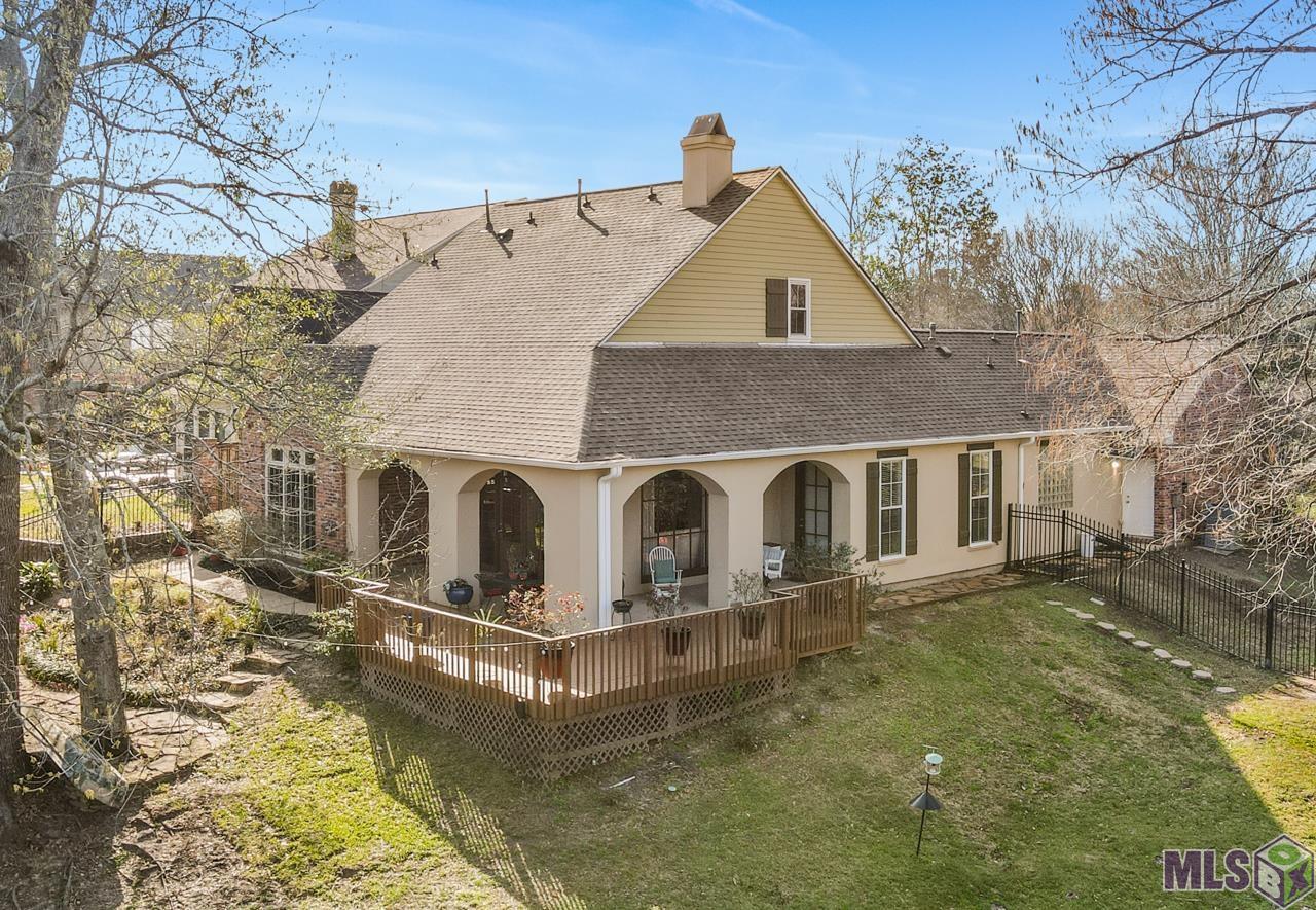 652 Plantation Ridge Lane, Baton Rouge, LA 70810