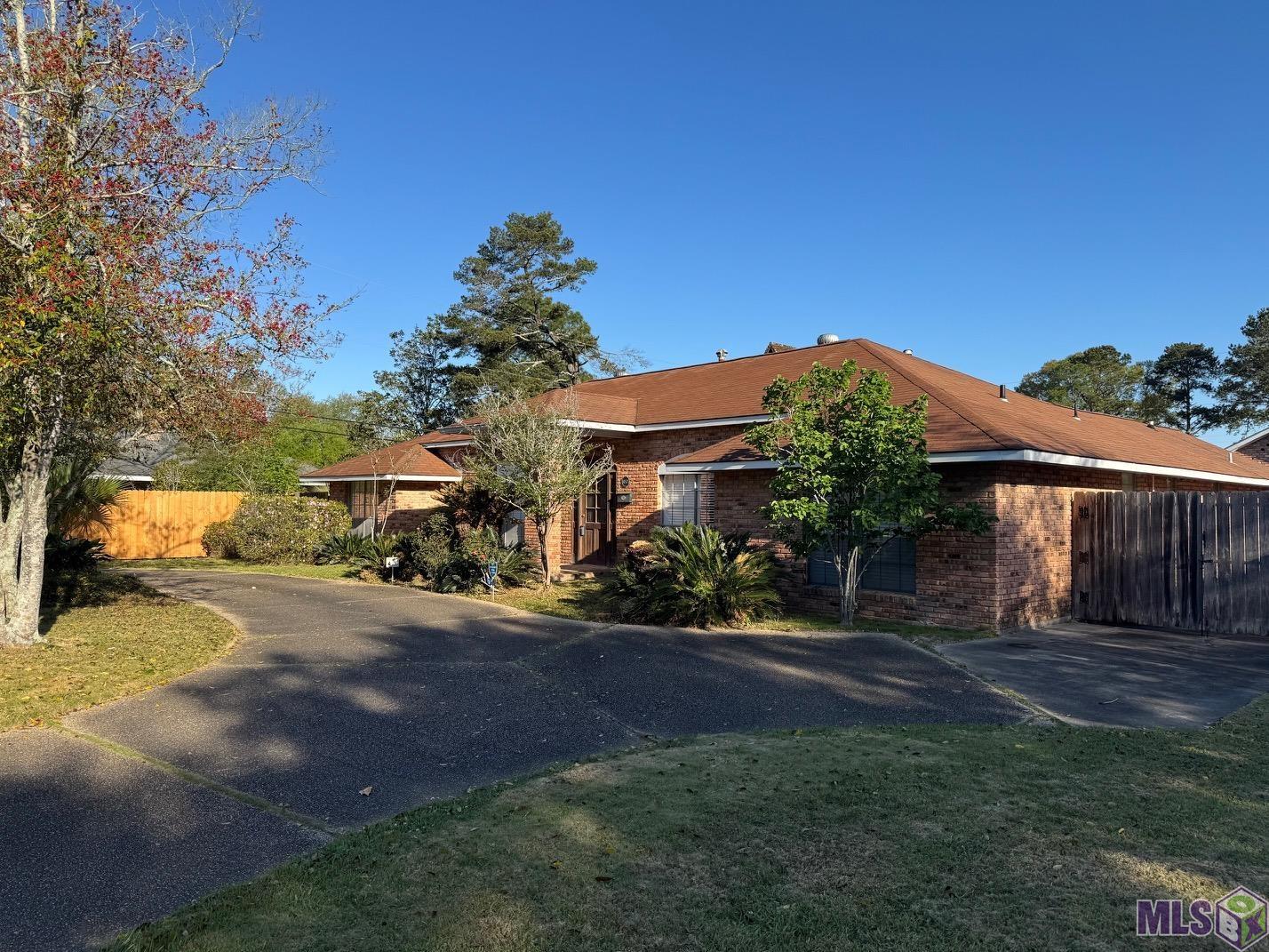 10525 Rondo Avenue, Baton Rouge, LA 70815 — photo 2