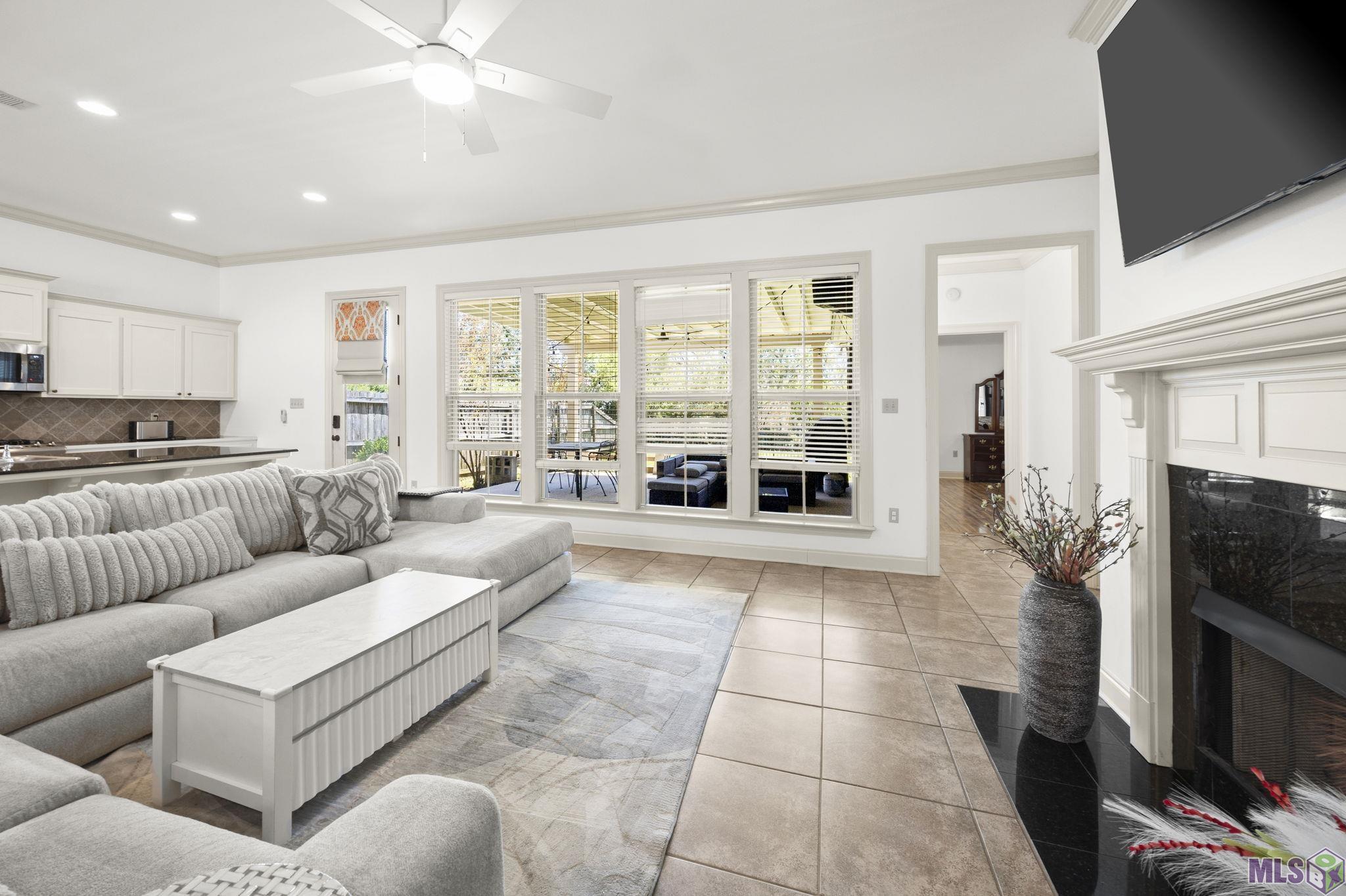 10552 Springtree Avenue, Baton Rouge, LA 70810 — photo 3