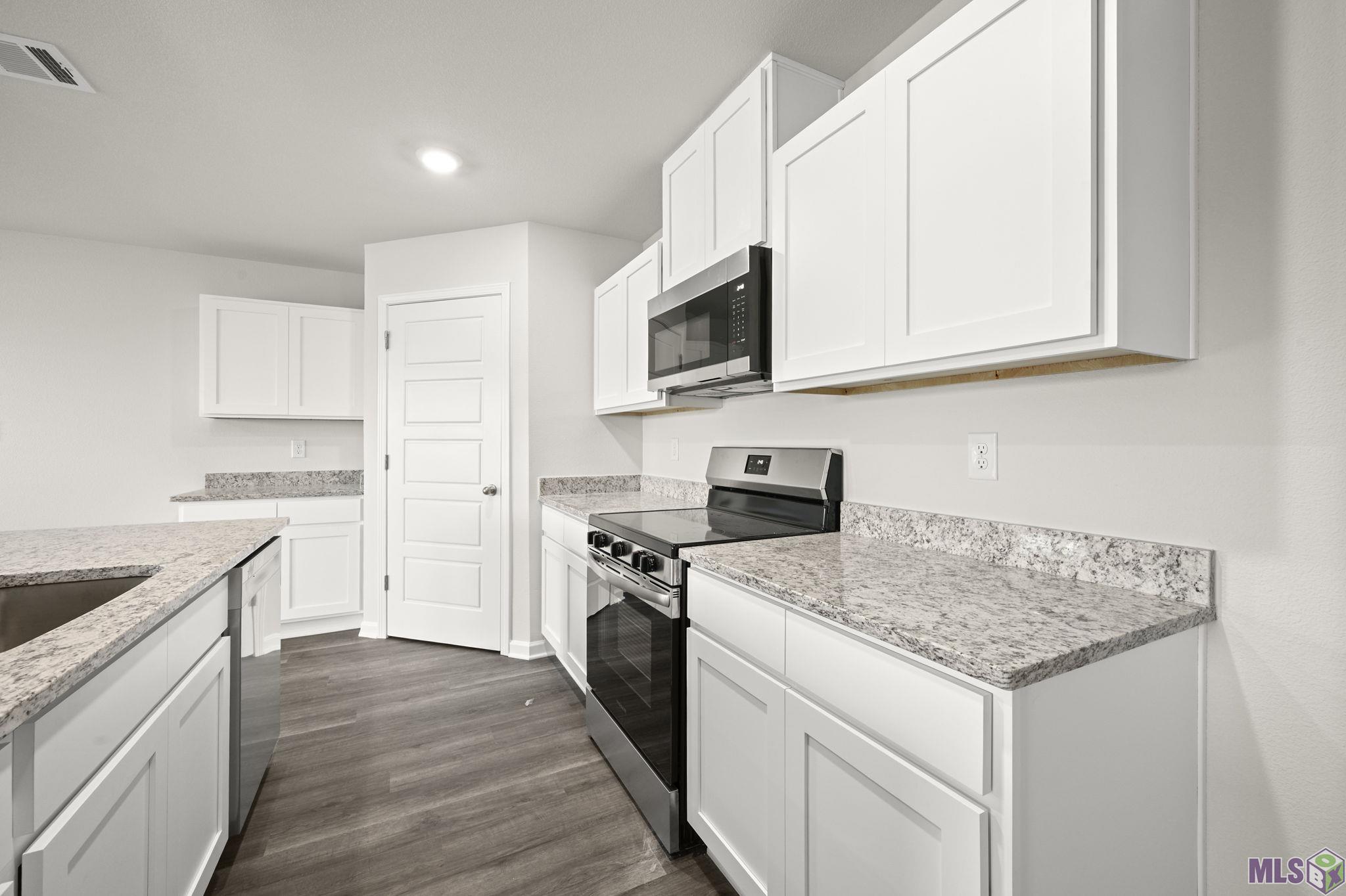 24752 Berry Ridge Lane, Springfield, LA 70462 — photo 3