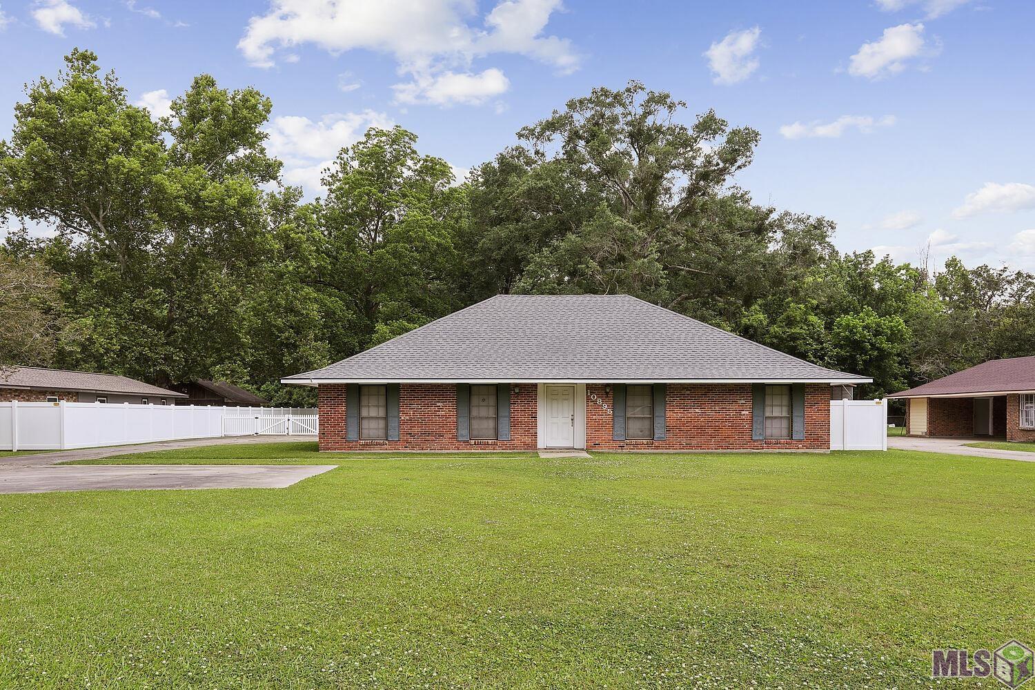 10895 Hooper Road, Baton Rouge, LA 70818