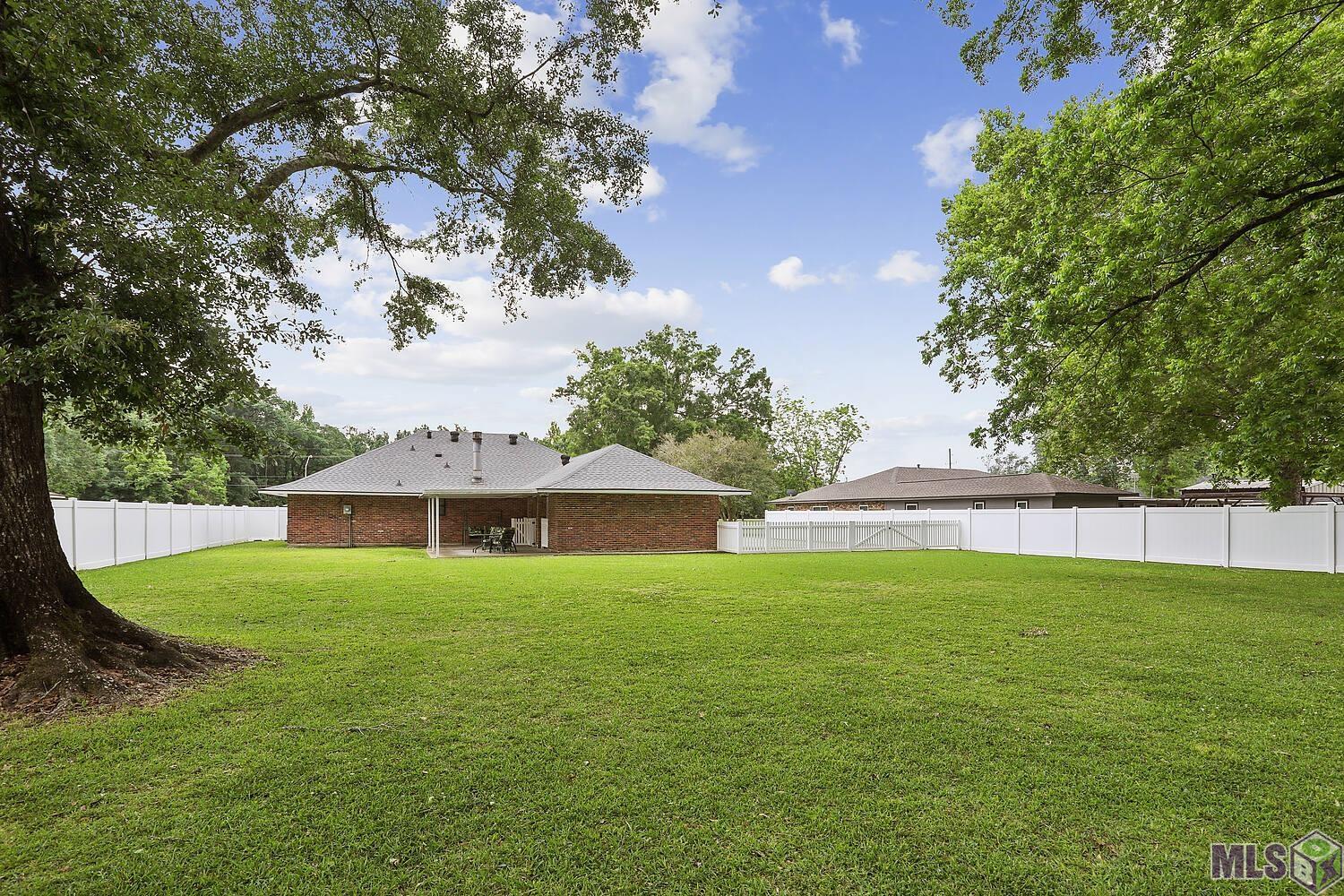 10895 Hooper Road, Baton Rouge, LA 70818 — photo 3