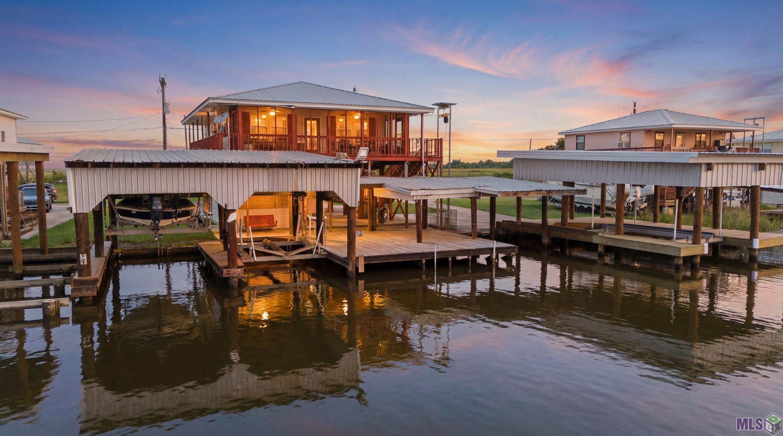 955 Four Point Road, Dulac, LA 70353