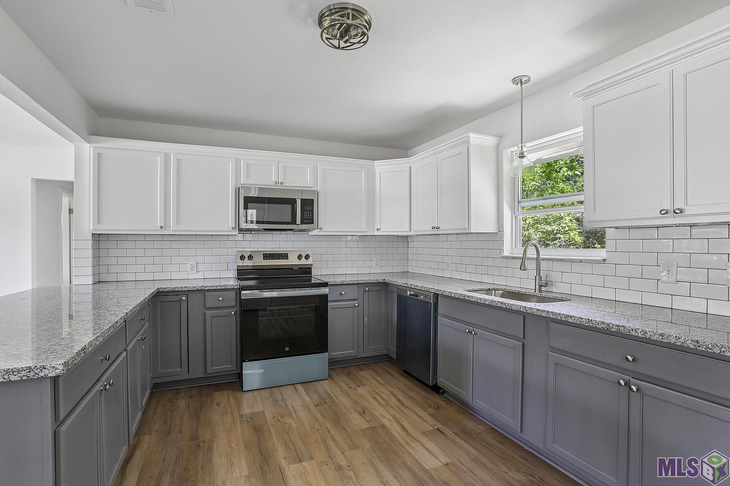 3076 Elgin Street, Baton Rouge, LA 70805 — photo 2