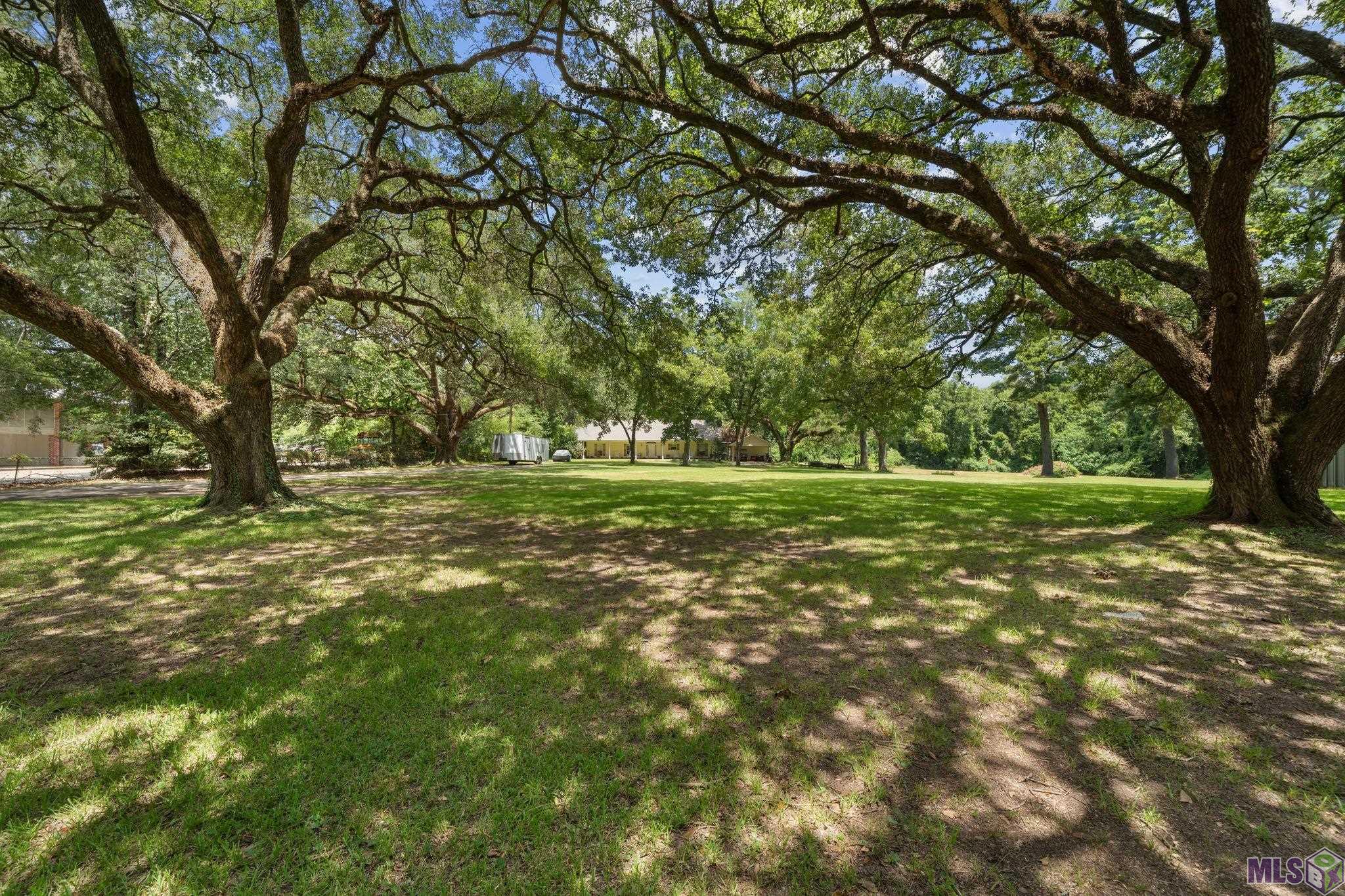 10203 Greenwell Springs Road, Baton Rouge, LA 70814 — photo 2