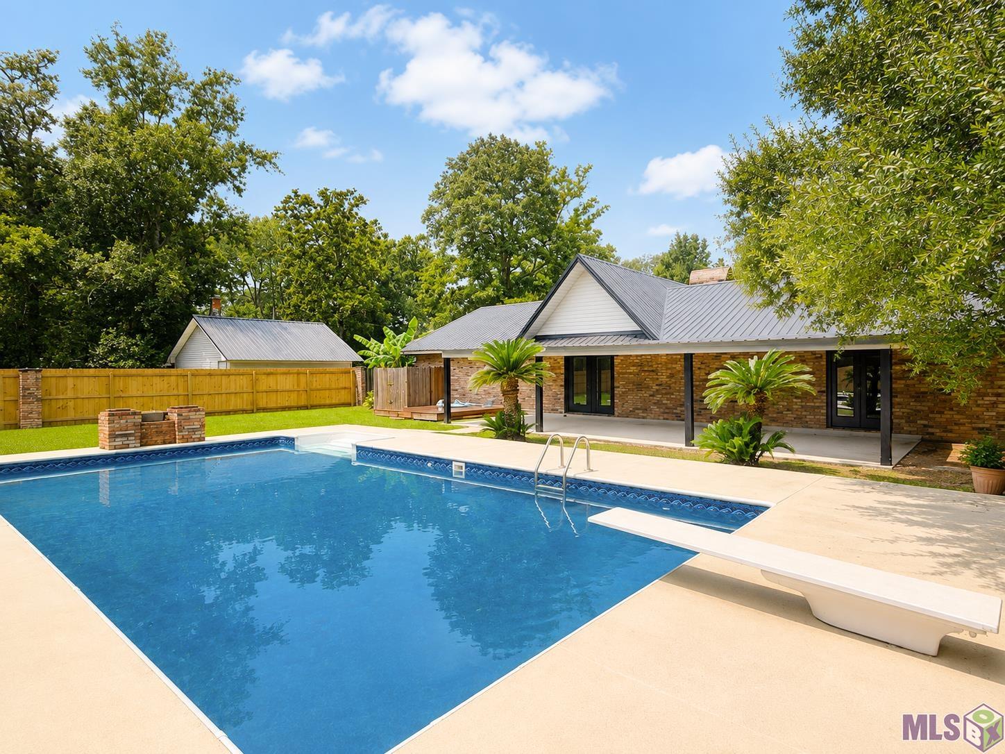 11360 Johnson Road, Denham Springs, LA 70726 — photo 3