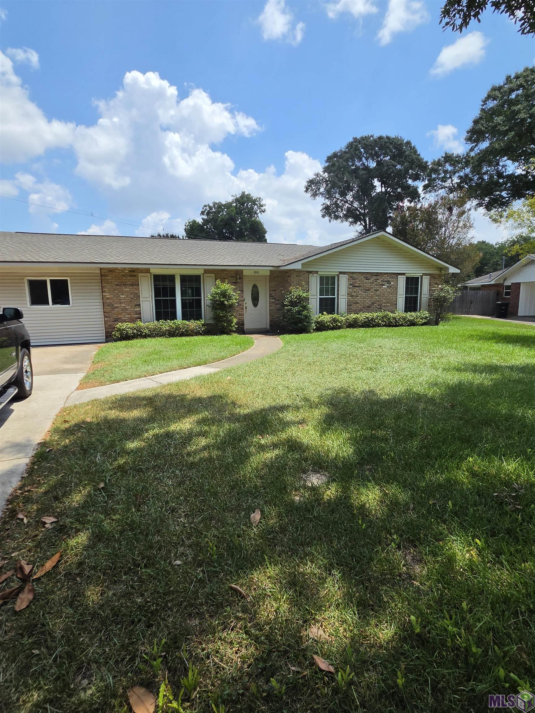 810 Rothmer Drive, Baton Rouge, LA 70808