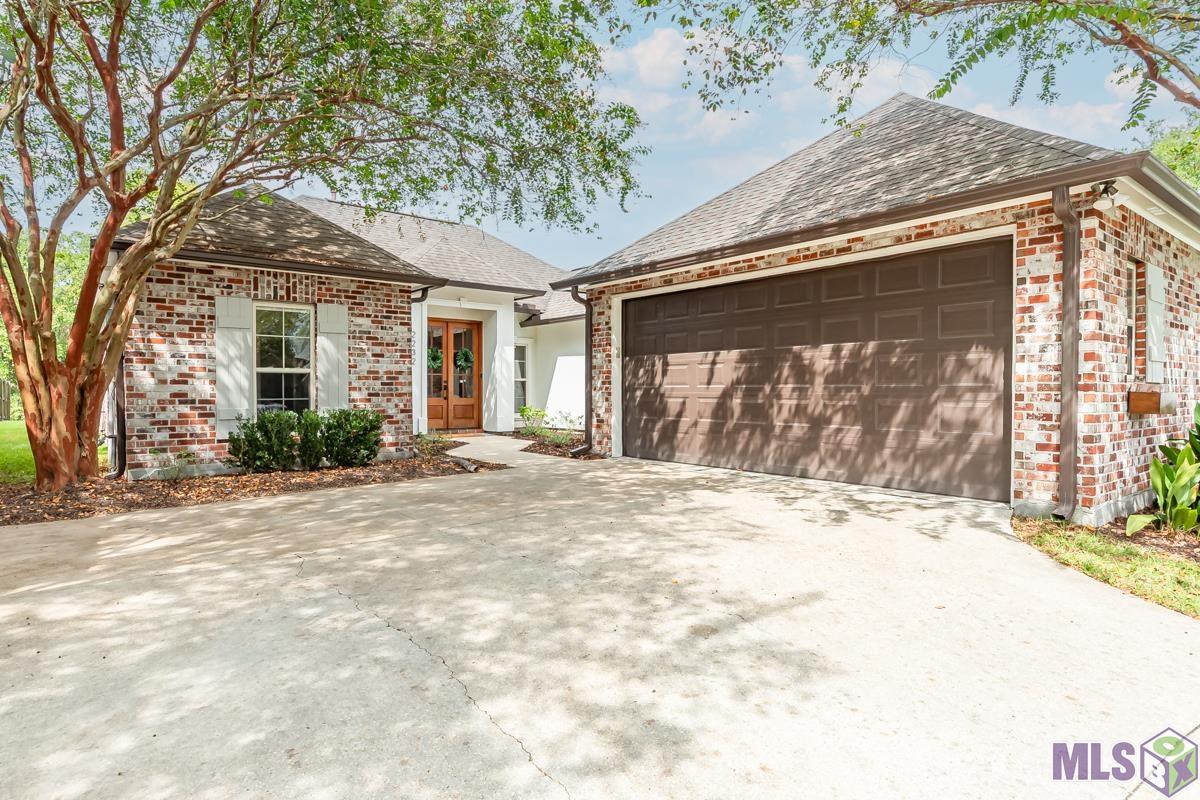 2232 Spring Pointe Drive, Baton Rouge, LA 70810