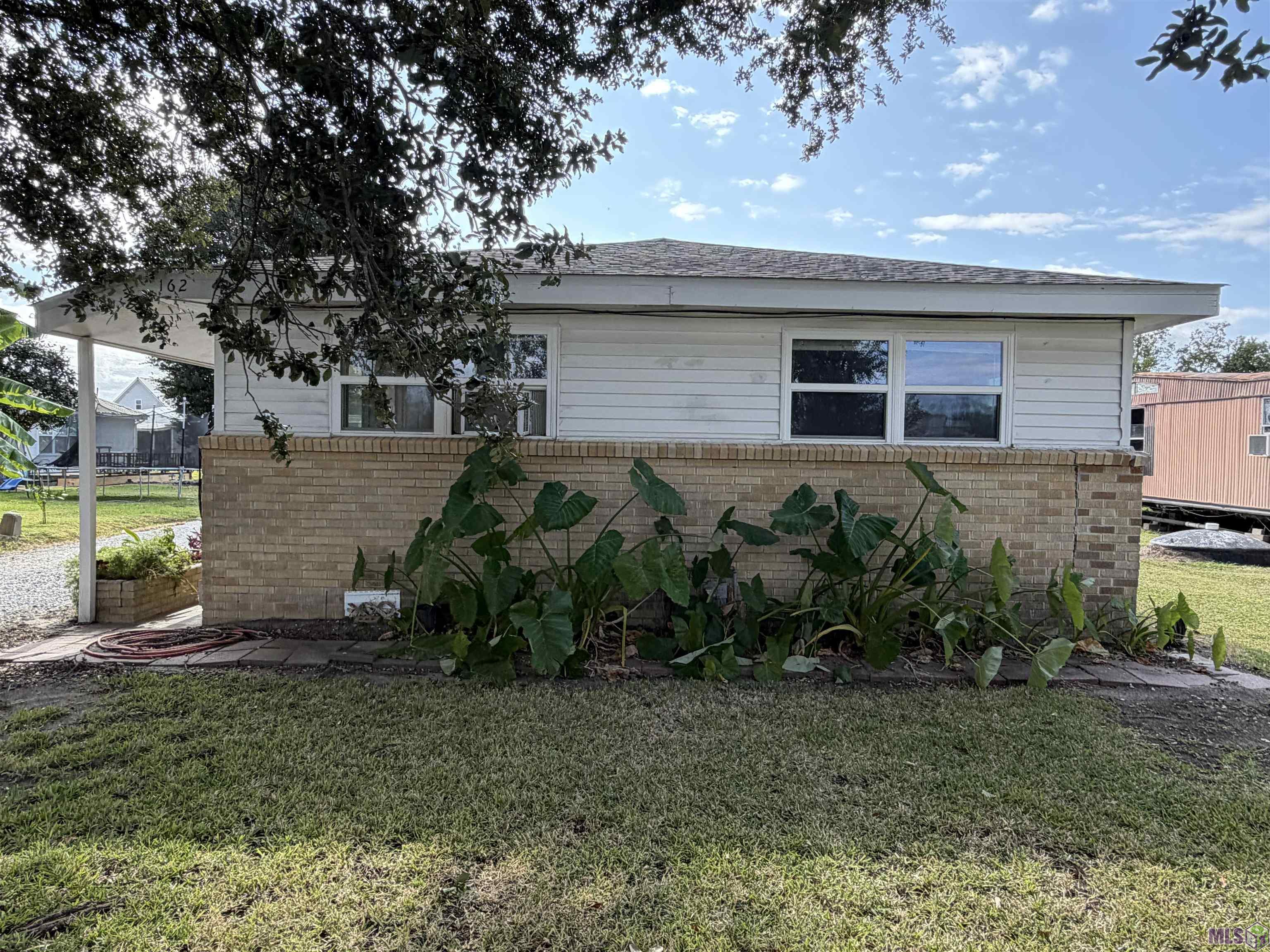 162 Service Road, Larose, LA 70373