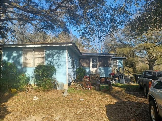 55485 Old Uneedus Road — photo