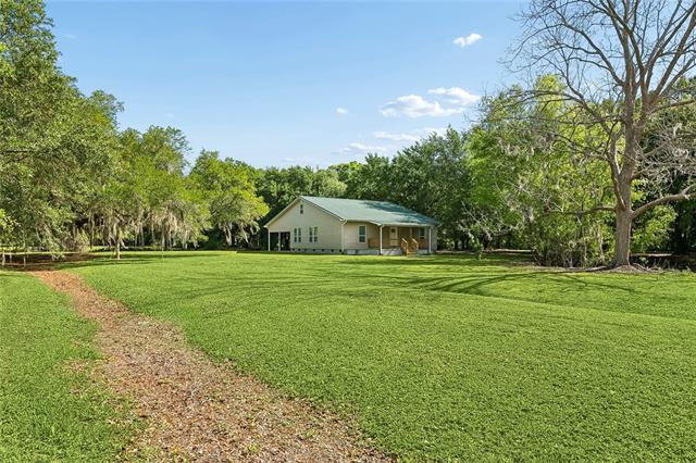2101 Kings Court — photo