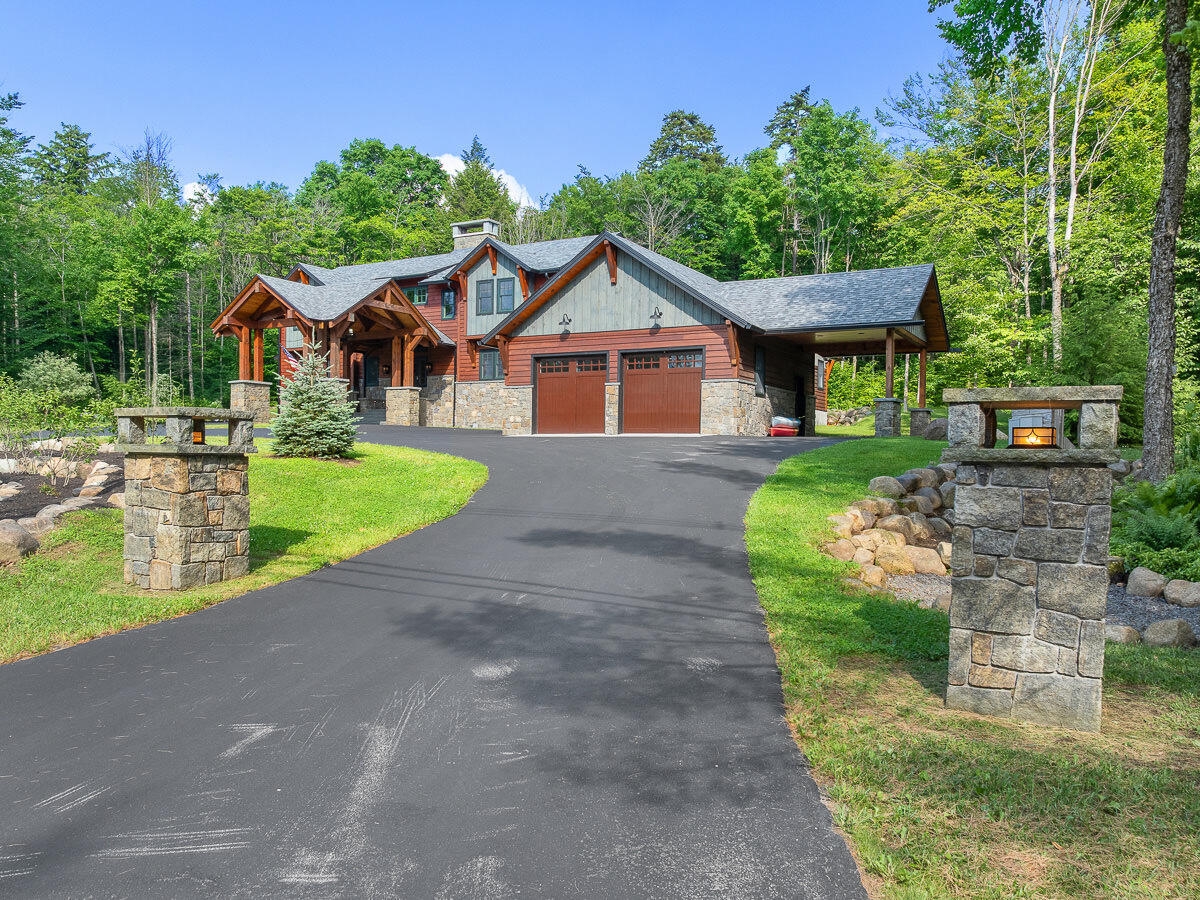 521 Mirror Lake Drive — photo