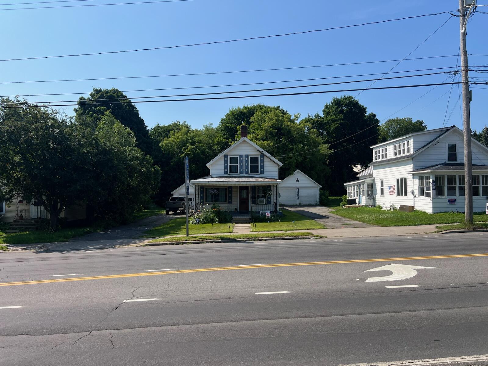 280 West Main Street — photo