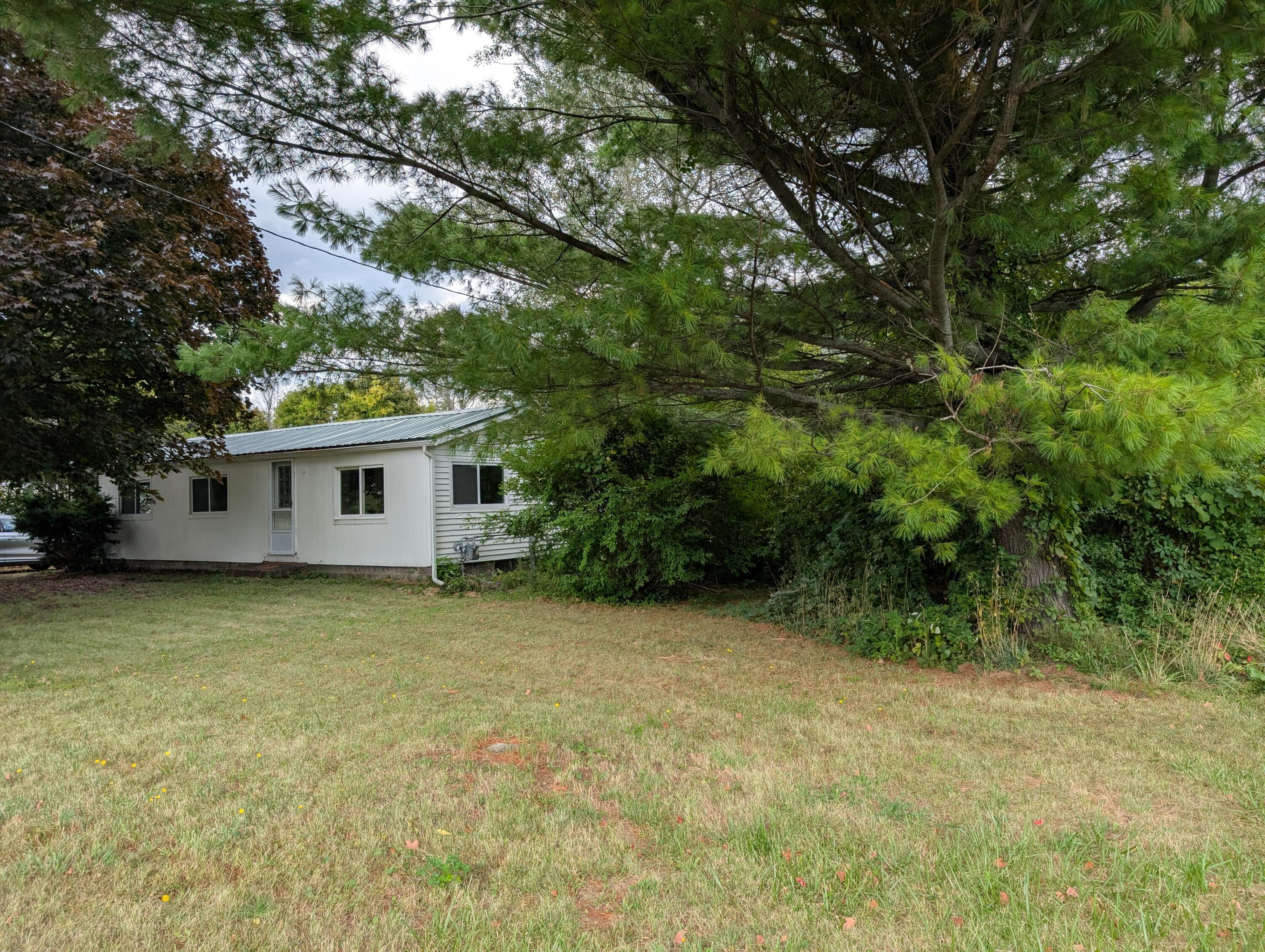 1238 Cumberland Head Road — photo