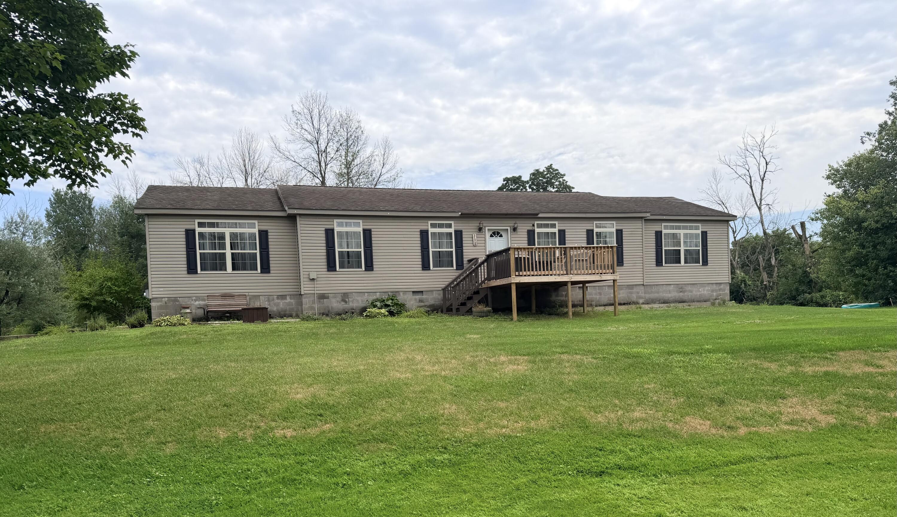 238 Lyons Road — photo