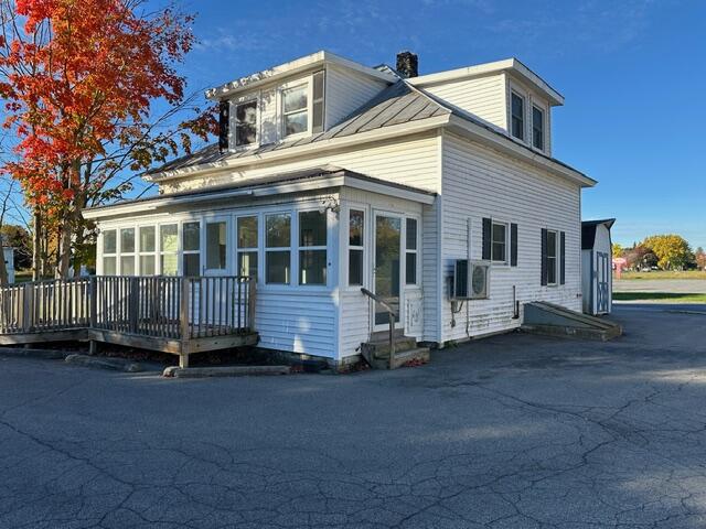 42 Champlain Street — photo