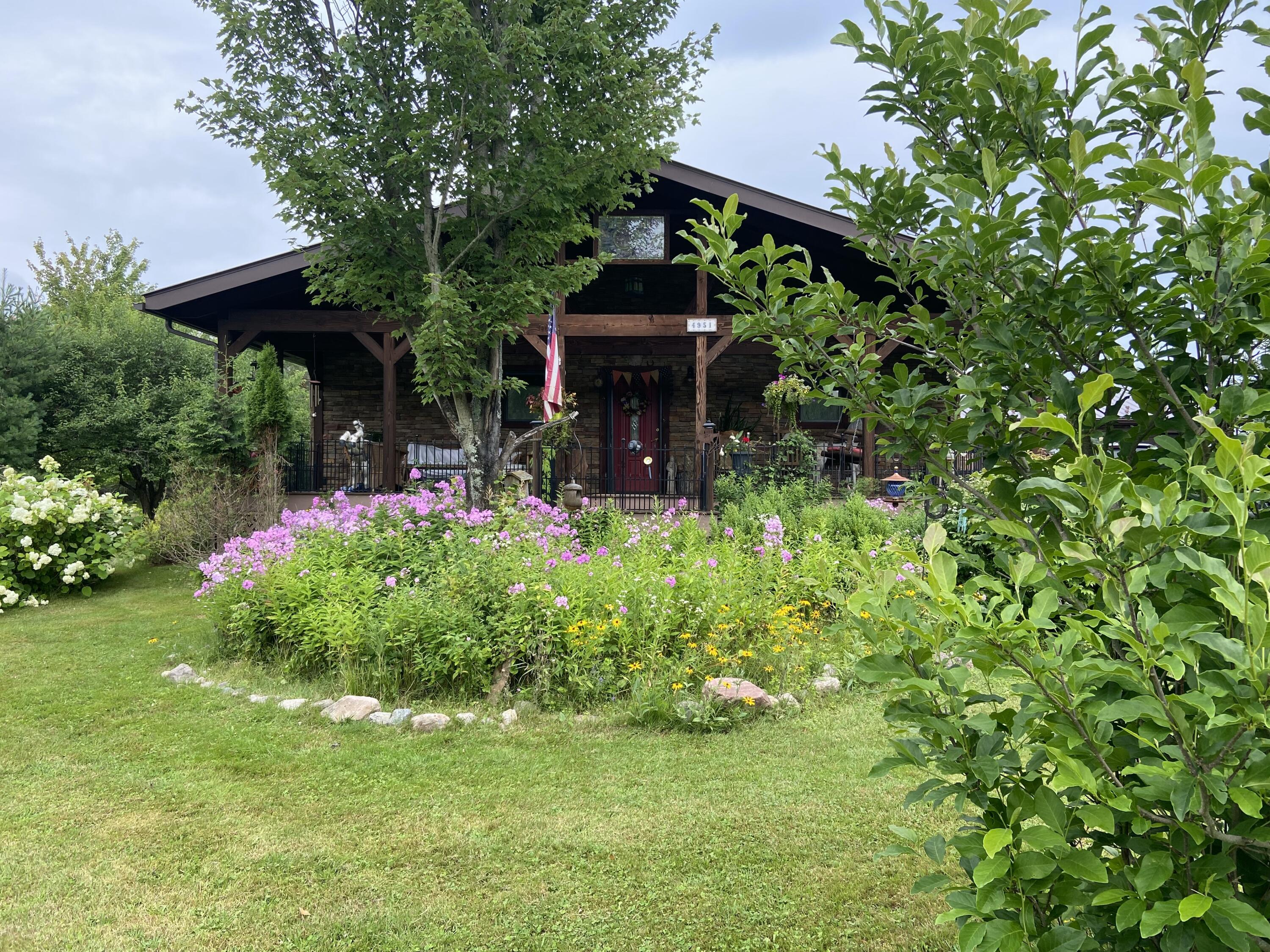 4951 Route 3 — photo