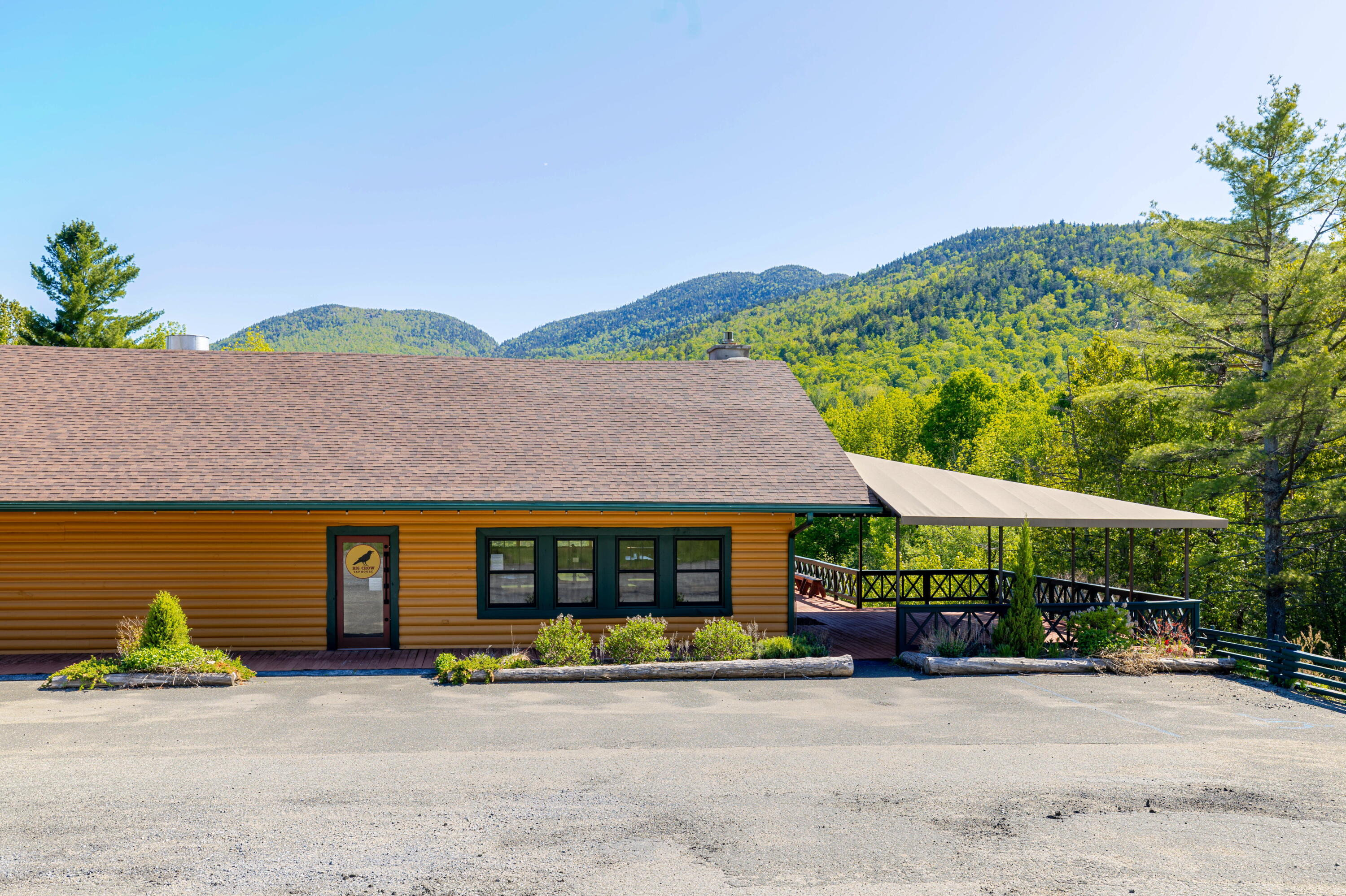 10050 Nys Route 9N — photo