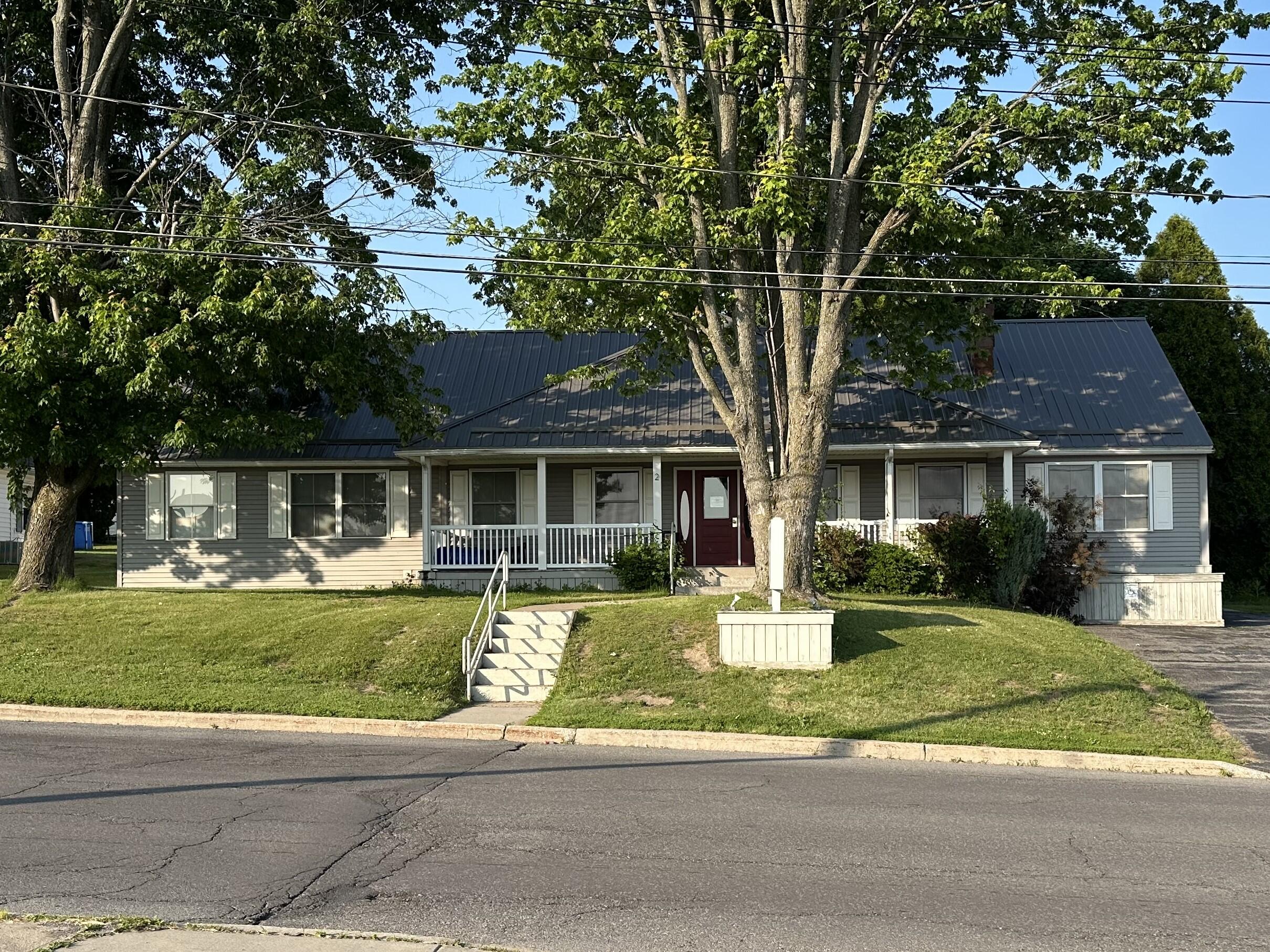 2 Hospital Drive — photo