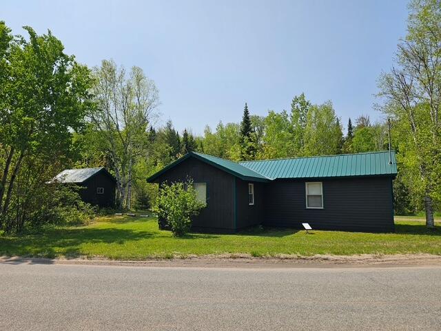 3-7 Electric Avenue — photo