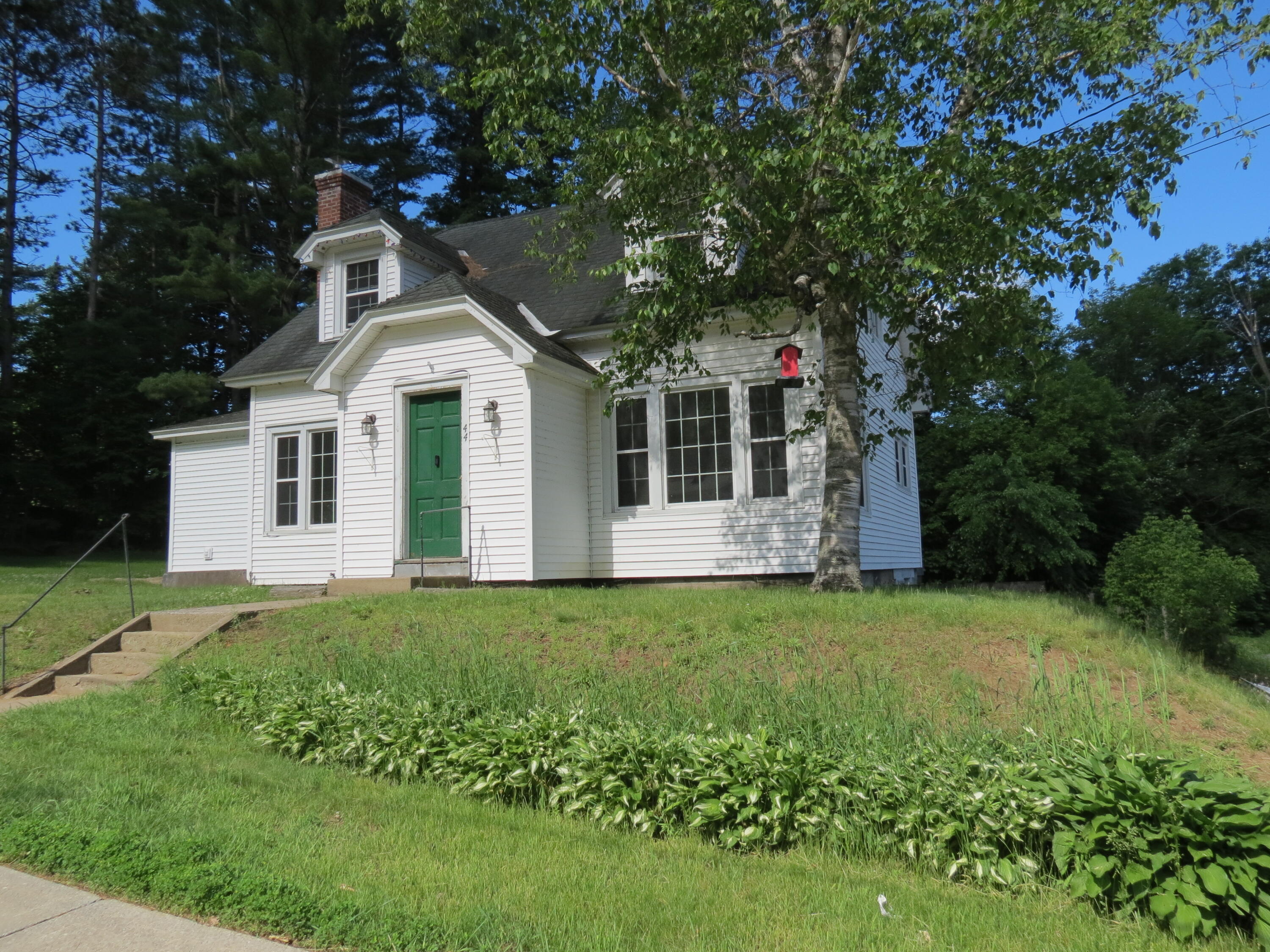 44 Broad Lane — photo