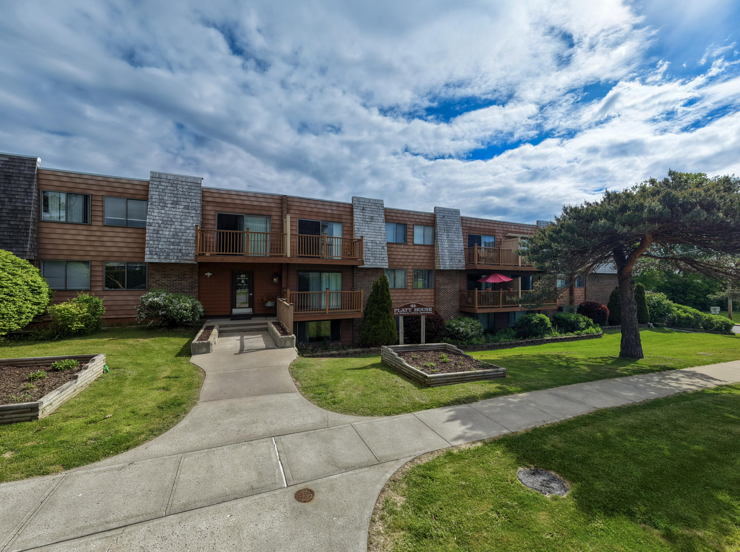 43 Hamilton Street — photo