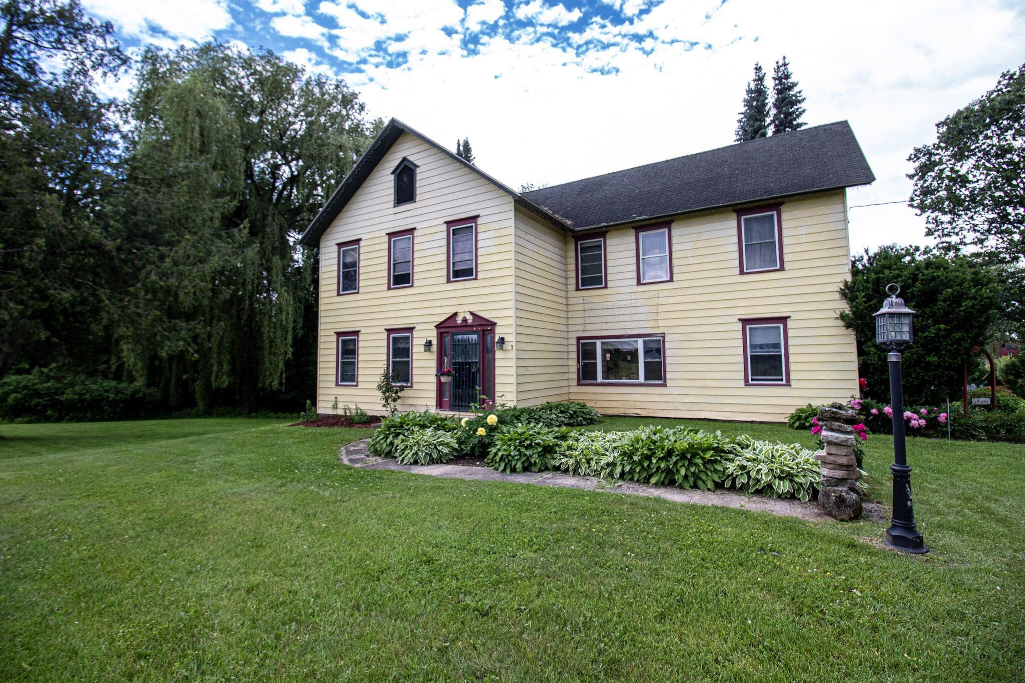 801 Mace Chasm Road — photo