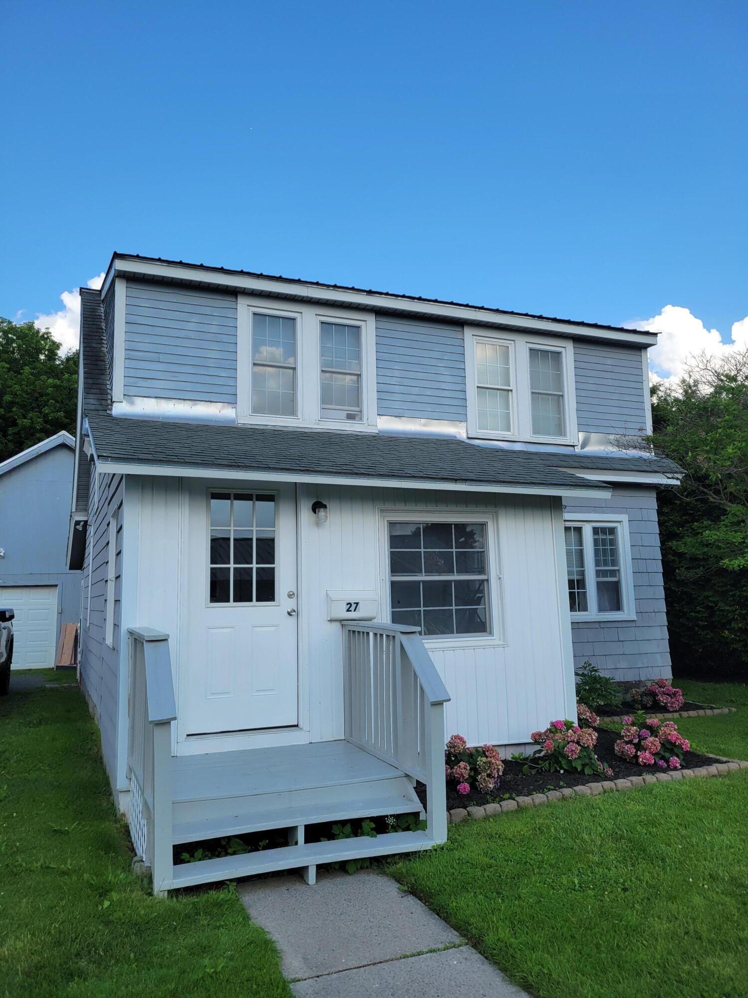27 Delaware Street, Rouses Point, NY 12979