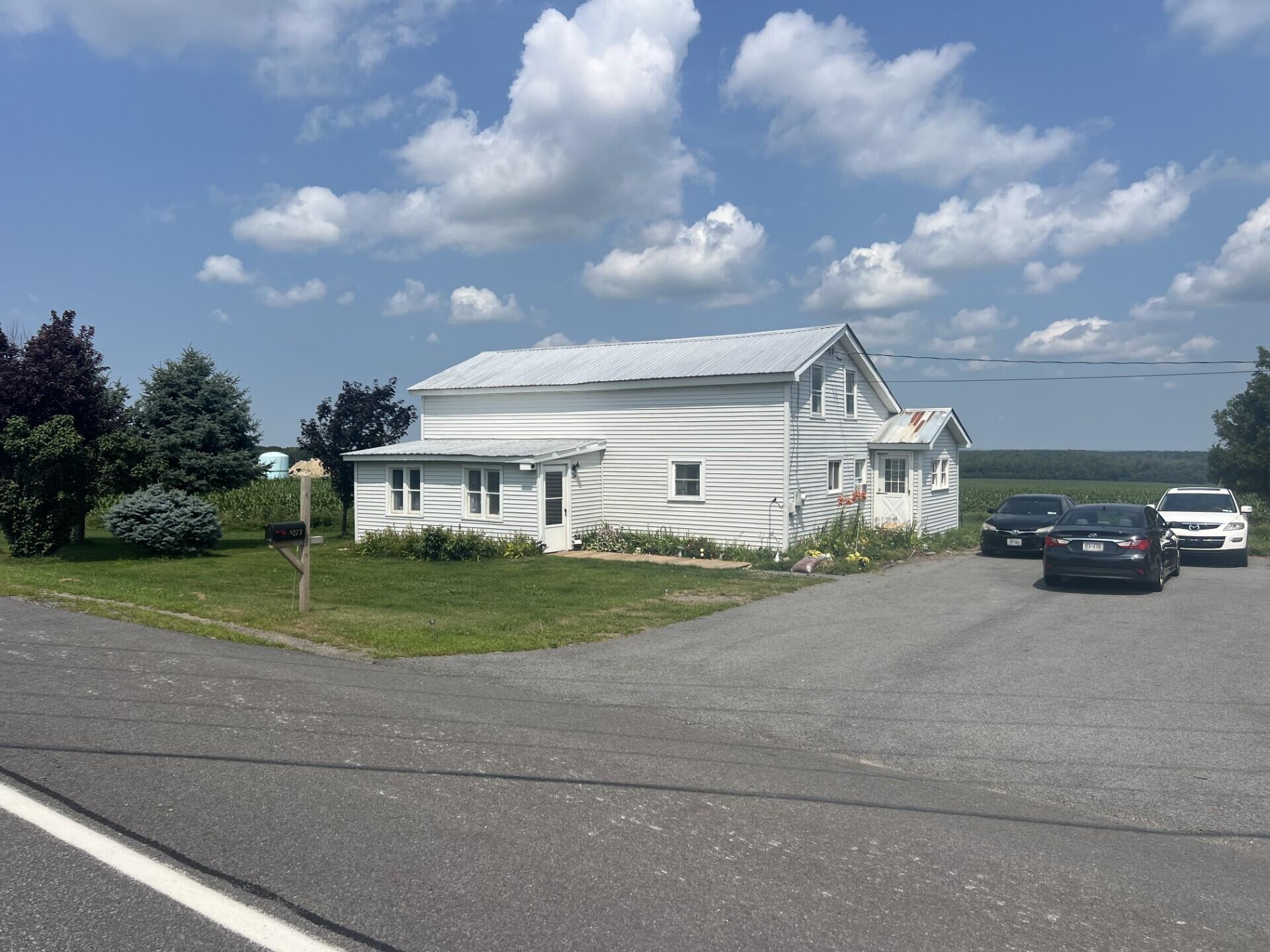 5273 US. 11 — photo