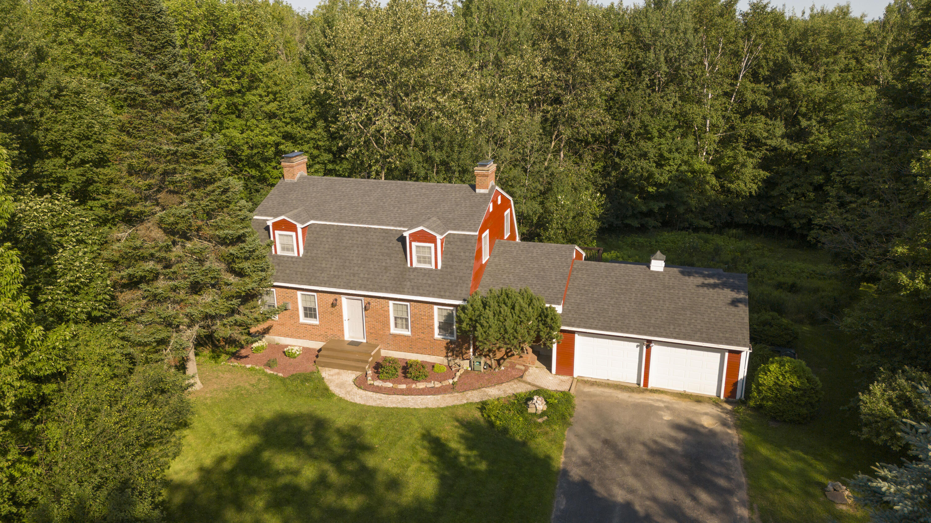 19 Alfreda Court — photo