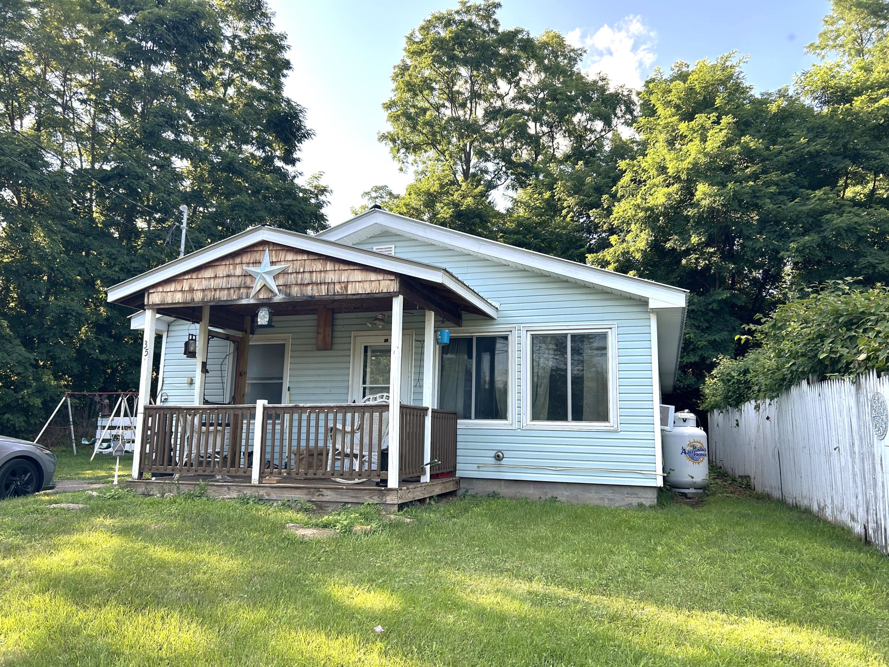 35 Ausable Street — photo