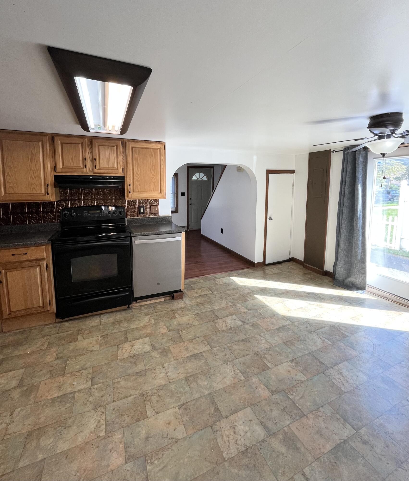69 Champlain Street, Plattsburgh, NY 12901 — photo 3