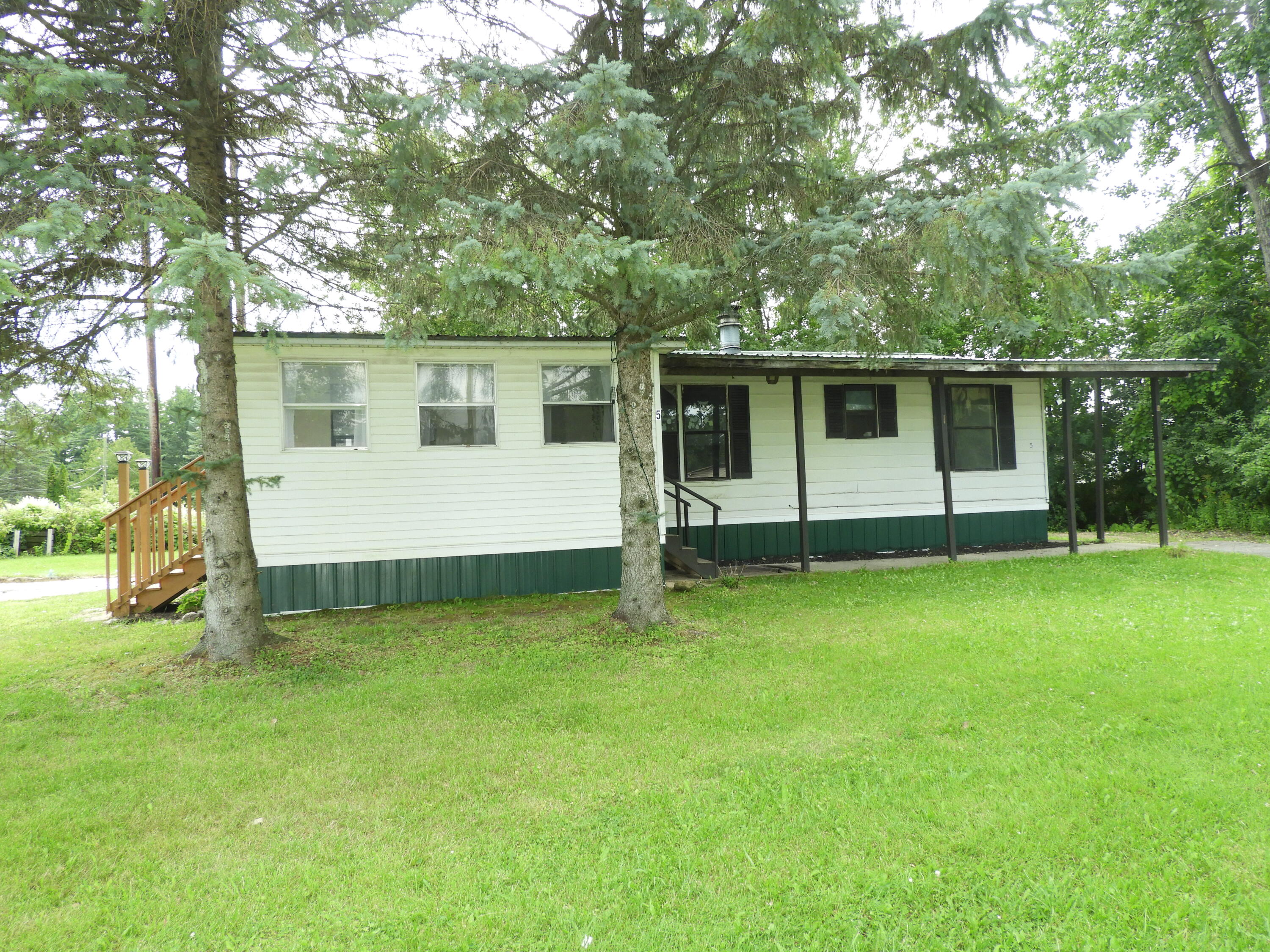 5 Pepper Ridge Drive — photo