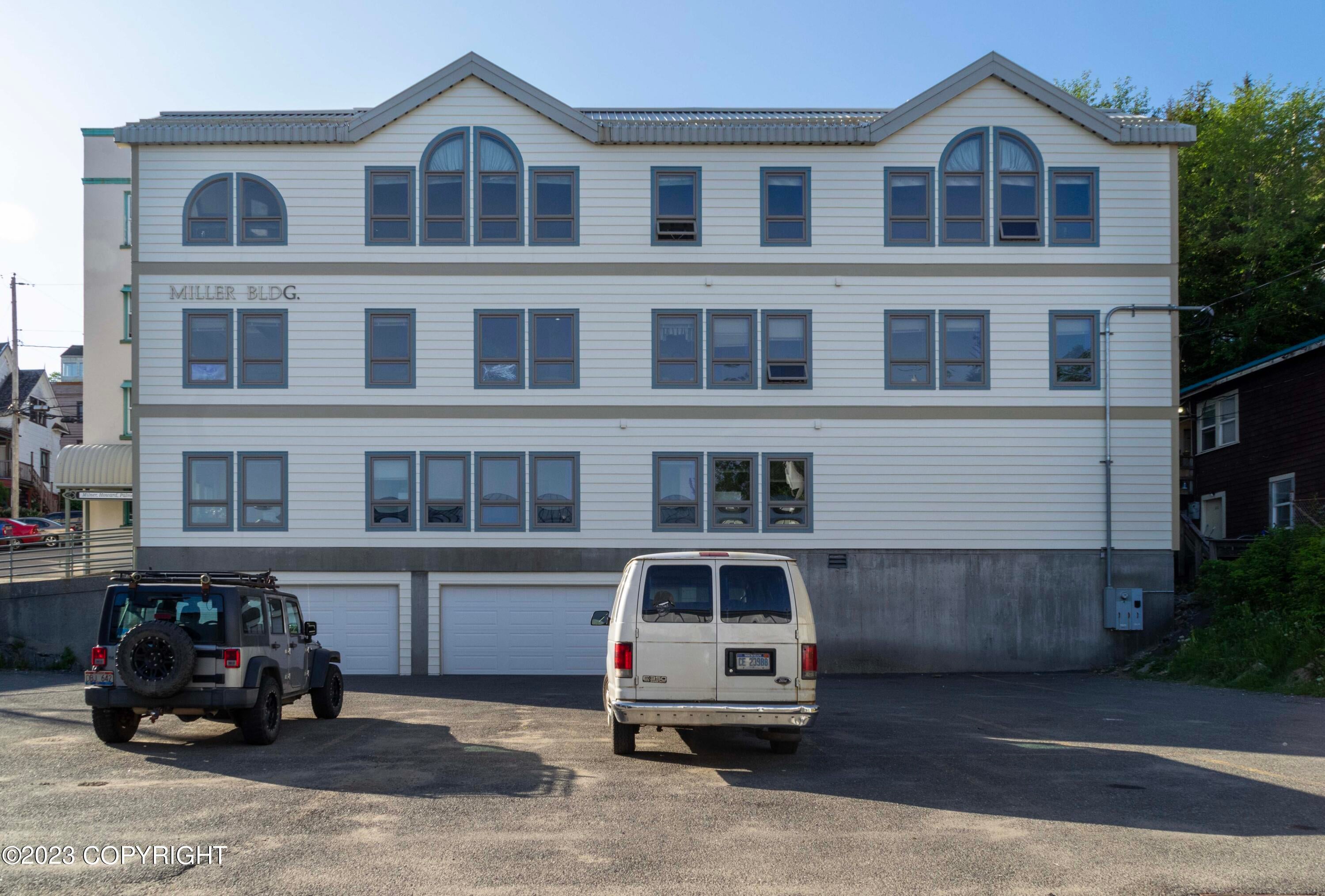 426 Main Street — photo