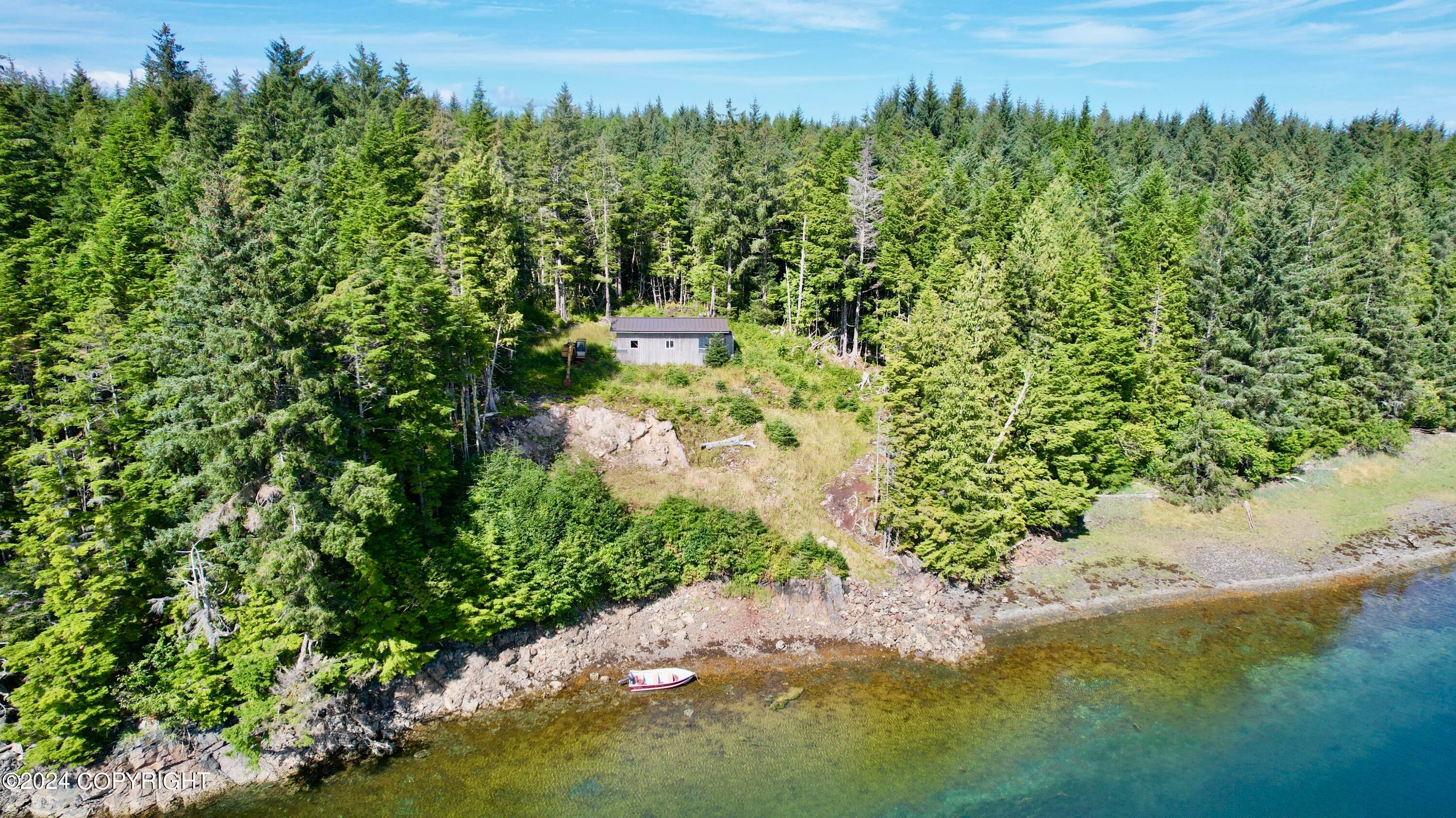 L6B7 Coffman Cove — photo