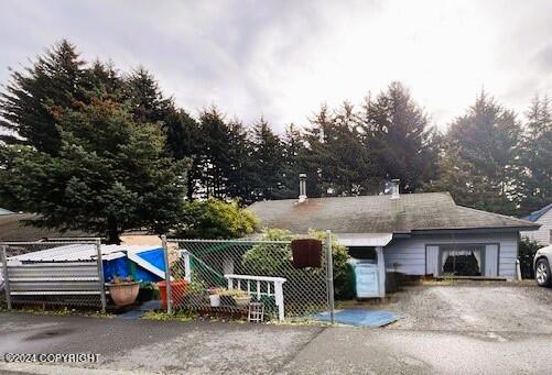 716 Thorsheim Street — photo