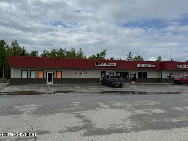 31334 W Parks Highway — photo