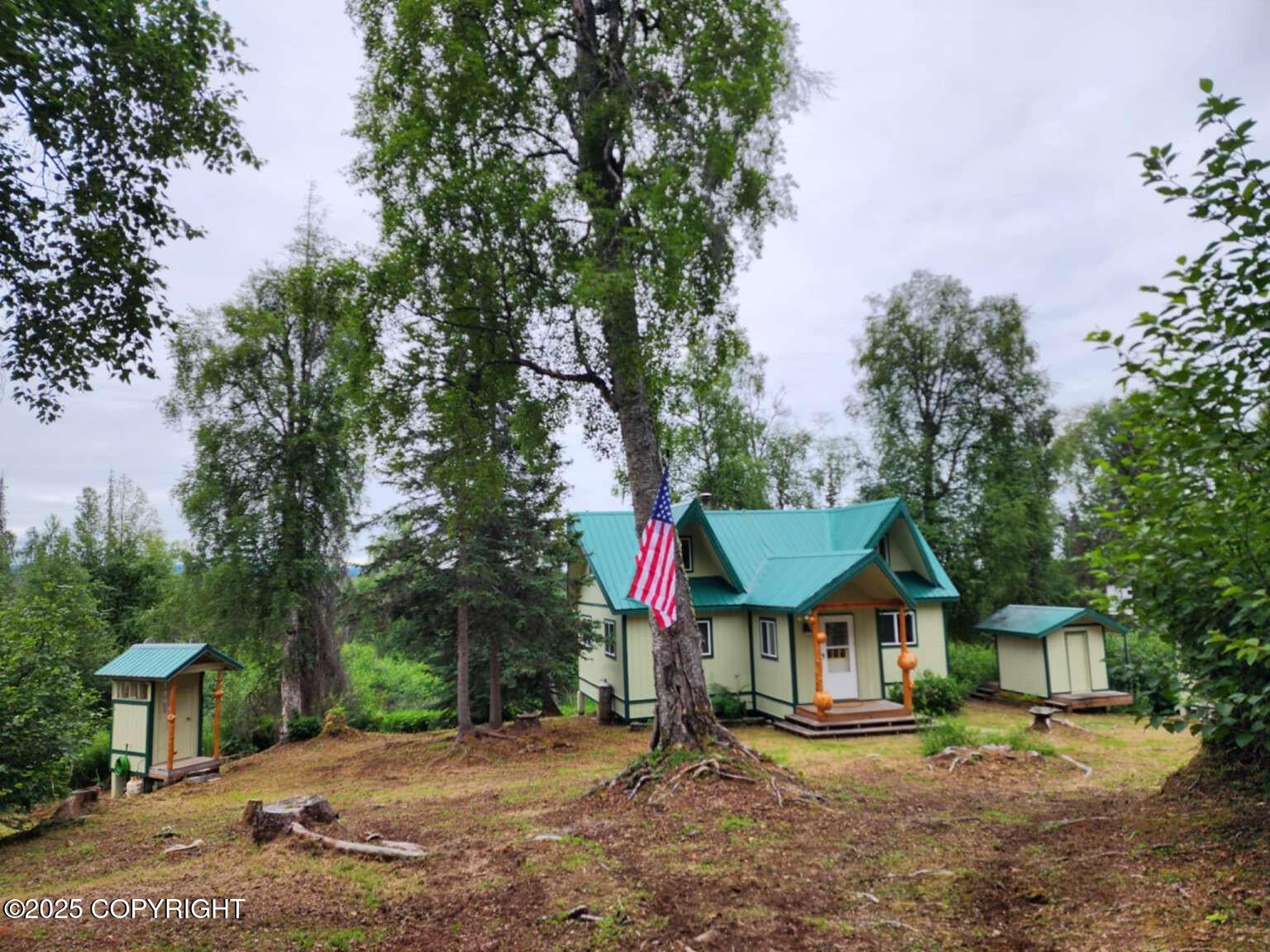 L2 S Back Country Drive — photo