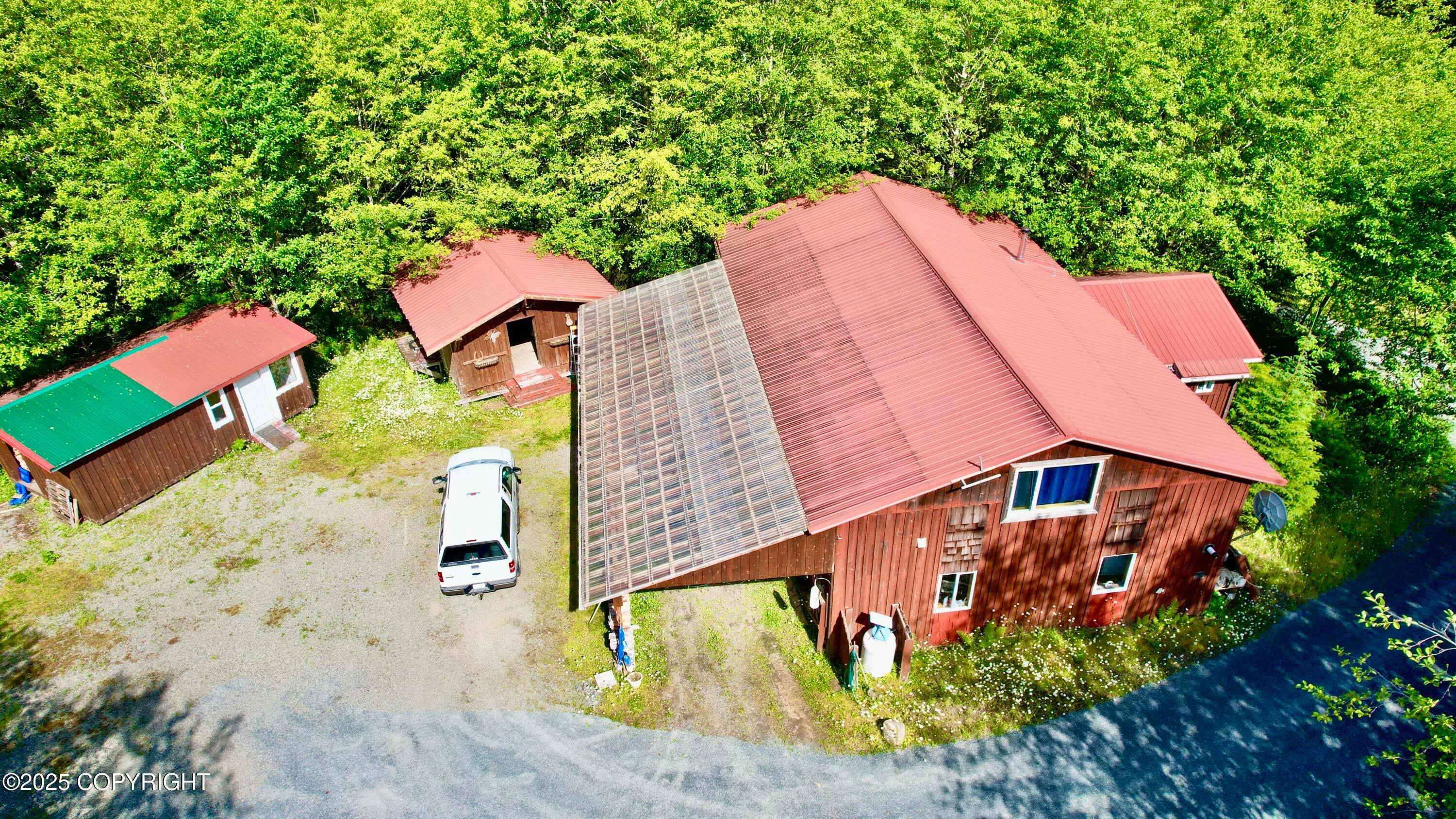 104 SW Walrus Place — photo
