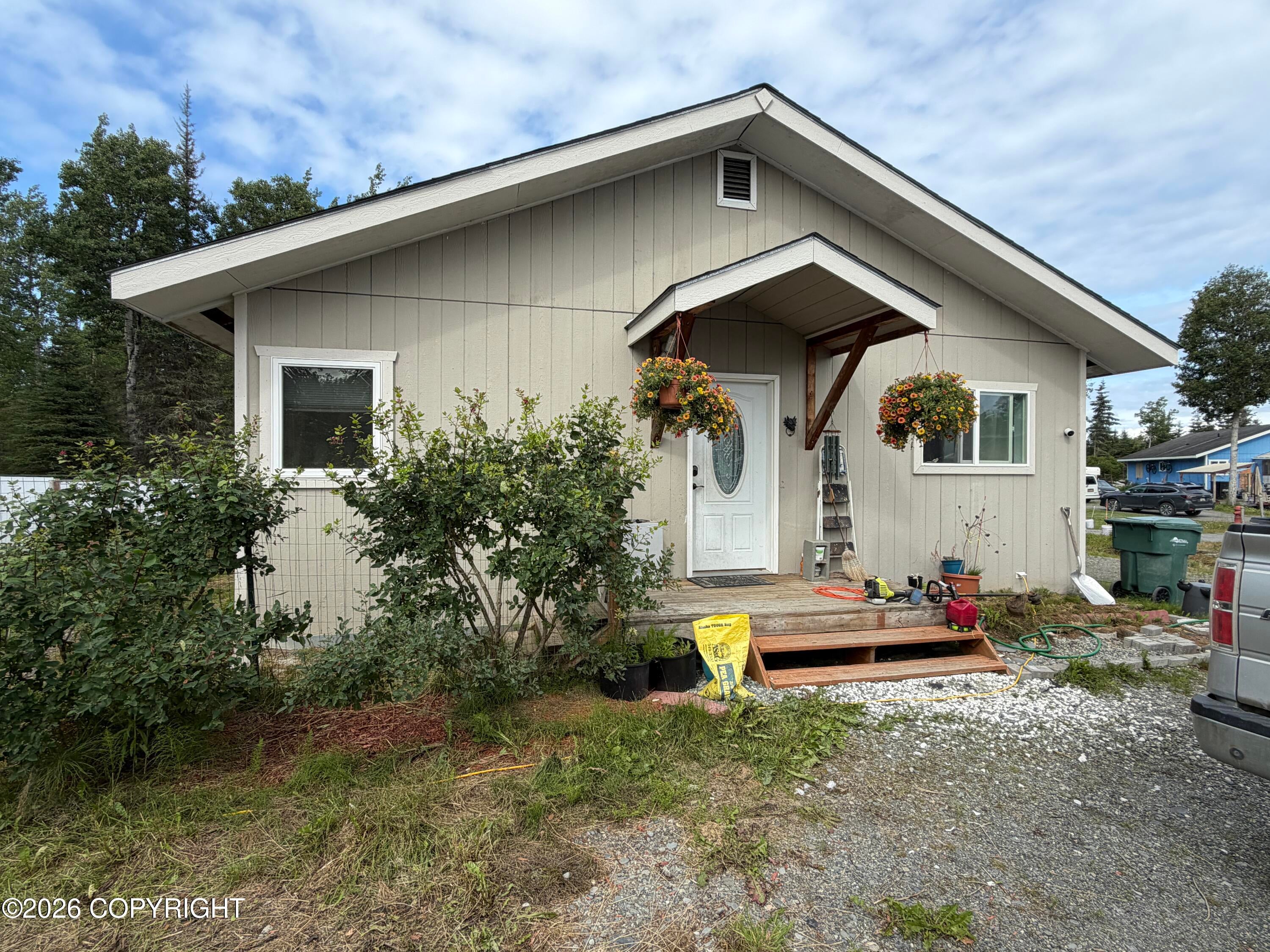 203 Cottage Circle — photo