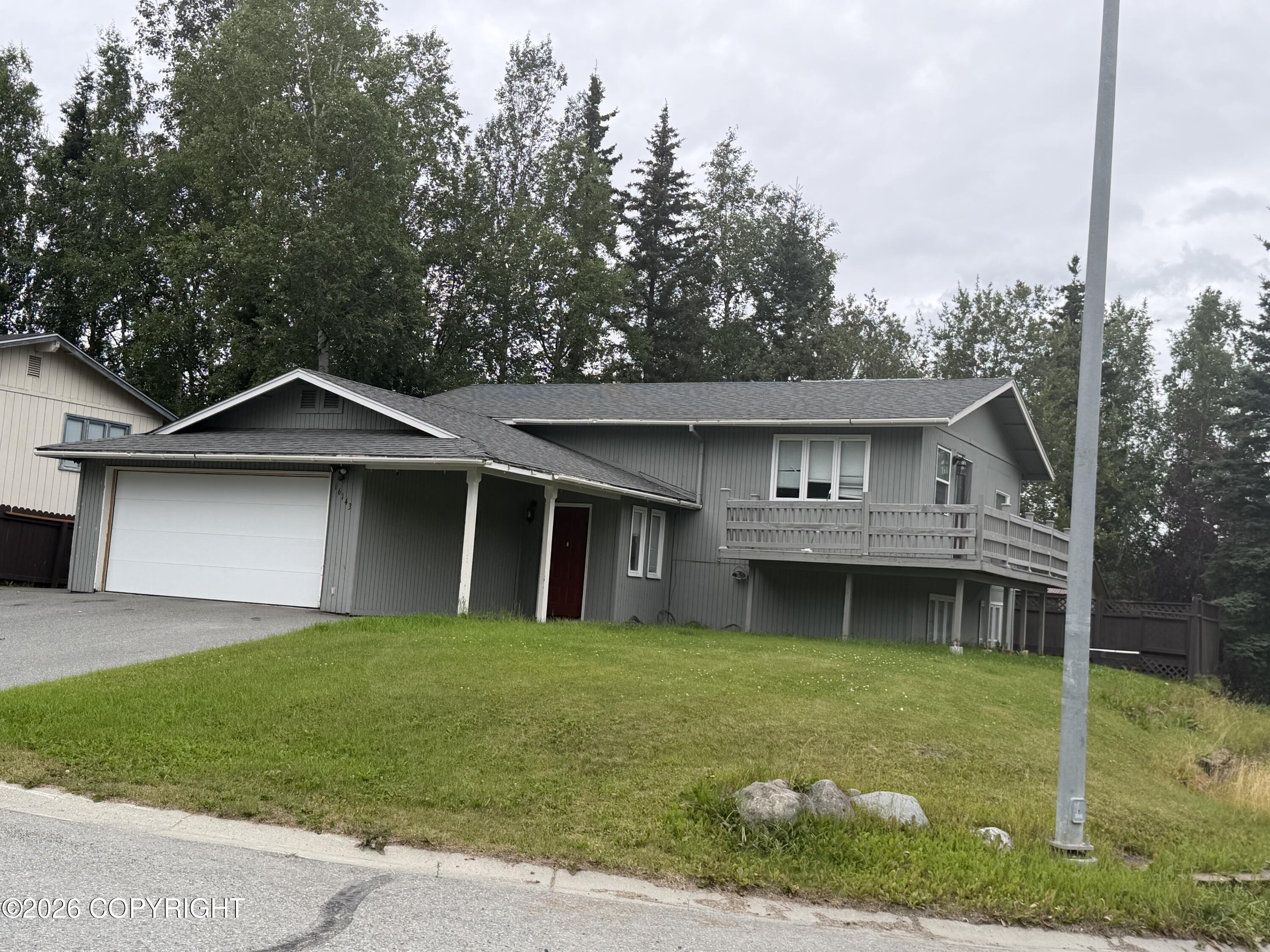 16143 Mammoth Court — photo
