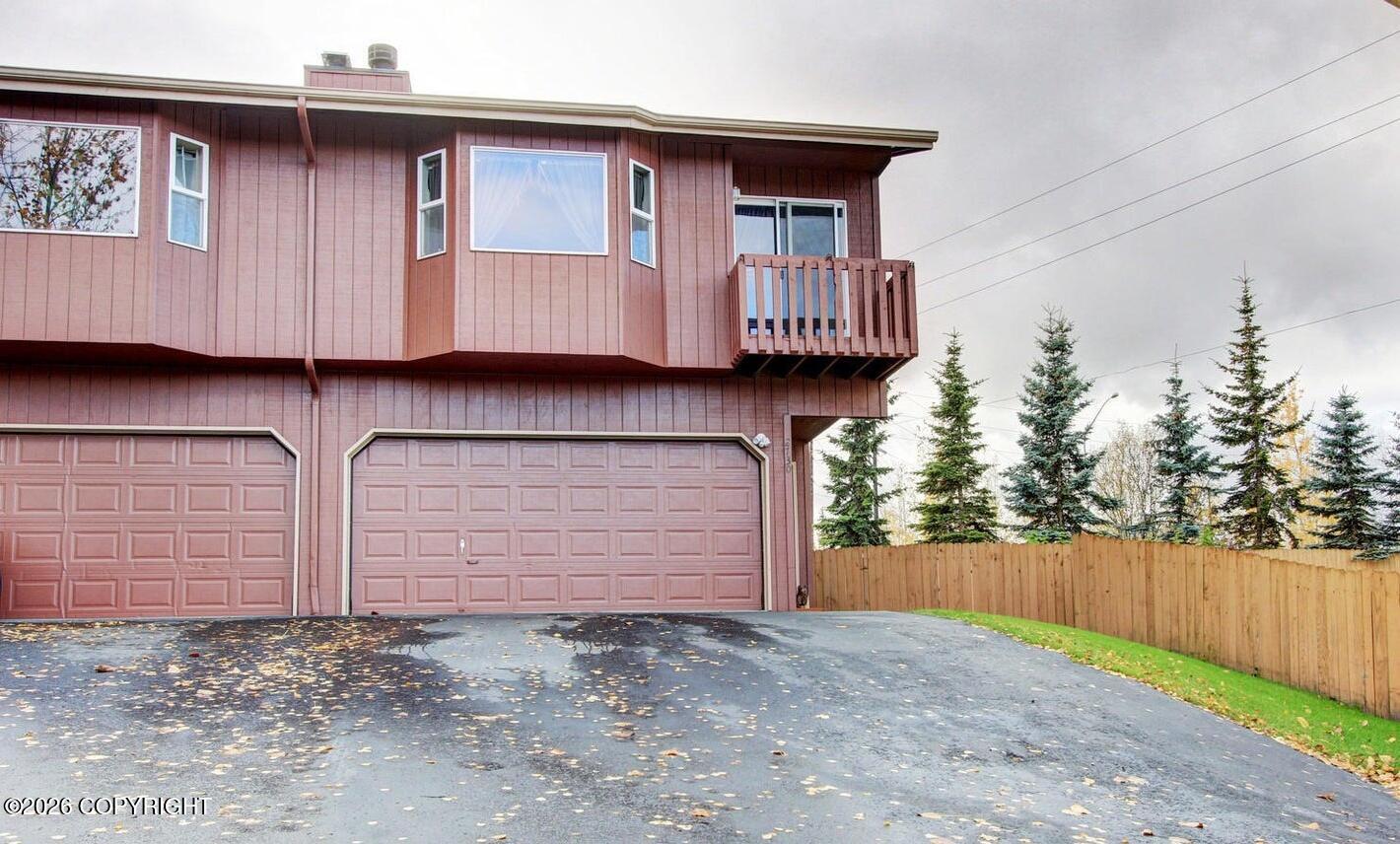 2730 Easthaven Circle — photo