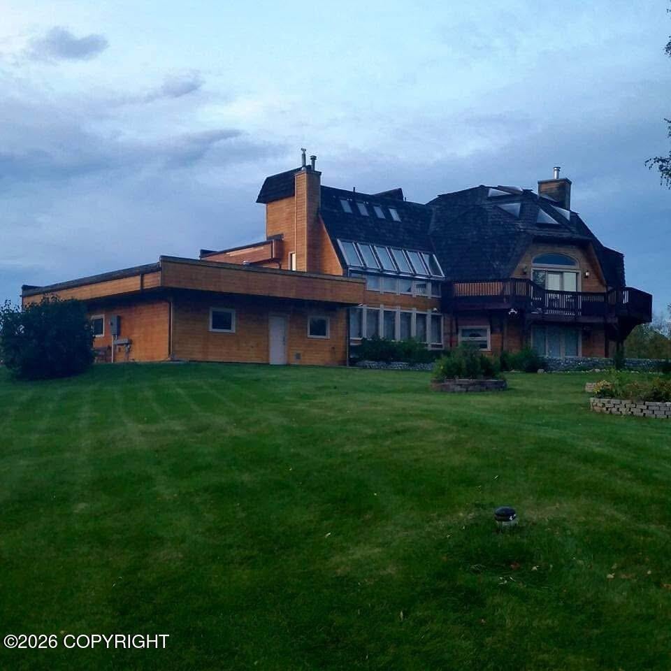 1361 N Mana Naen Street — photo